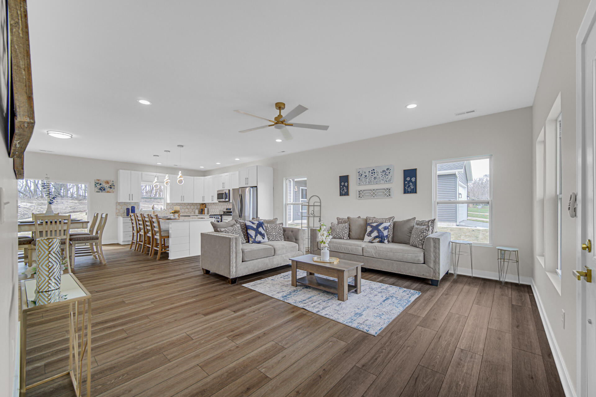 3941 Riverdale Avenue, Lake Station, IN 46405; Image #6