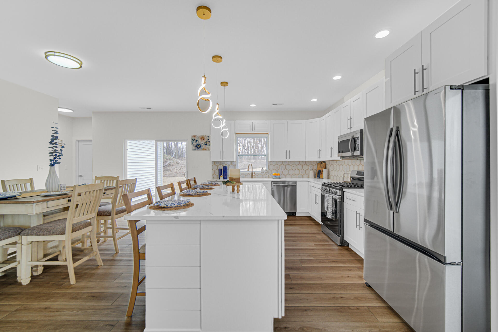 3941 Riverdale Avenue, Lake Station, IN 46405; Image #8