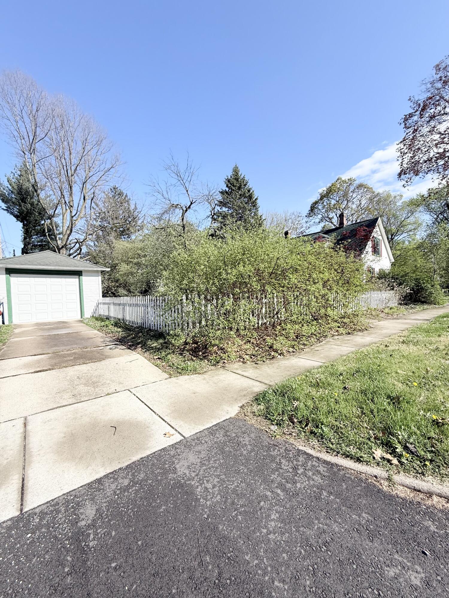 303 E Porter Avenue, Chesterton, IN 46304; Image #4