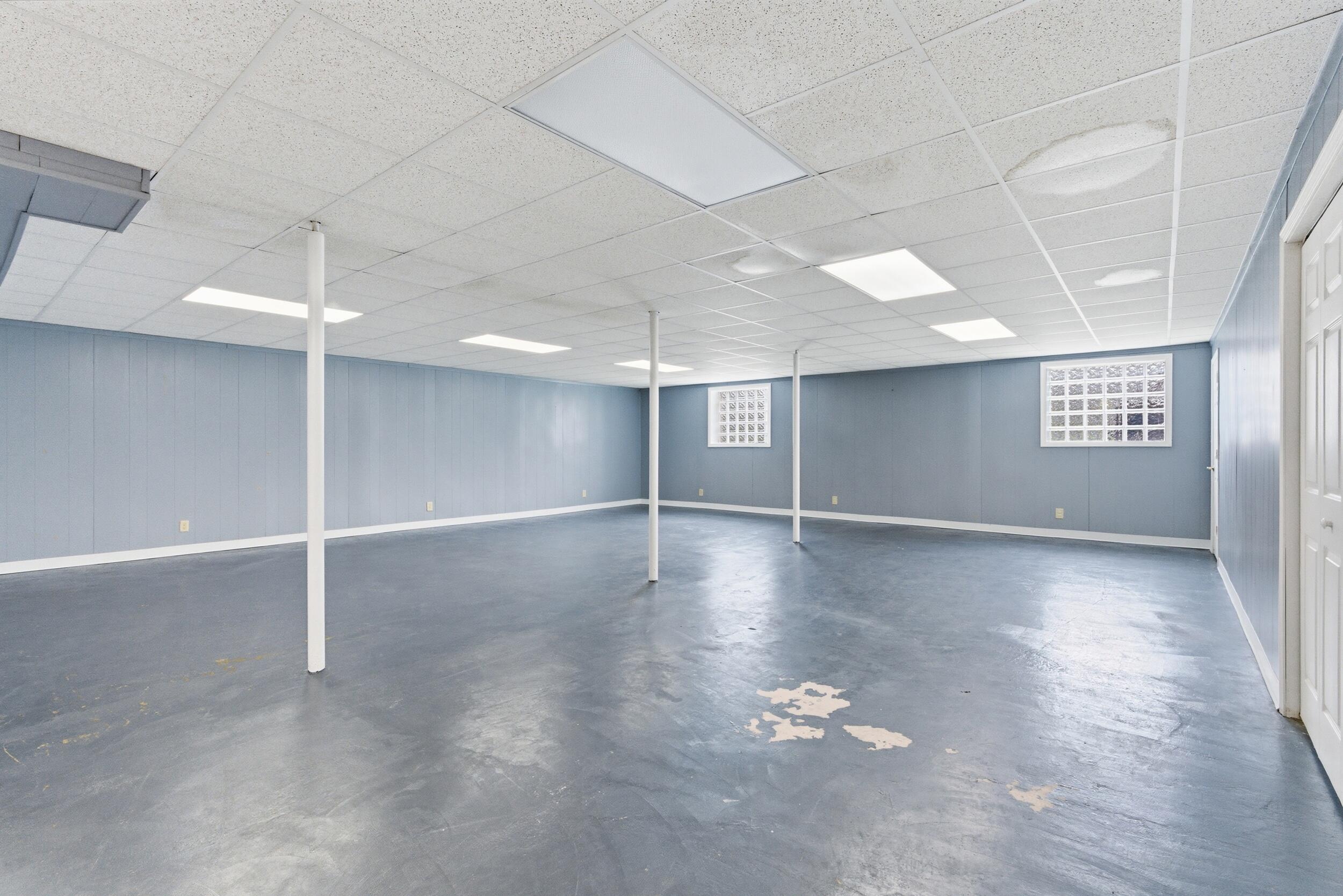 1251 N Mineral Springs Road, Porter, IN 46304; Image #29