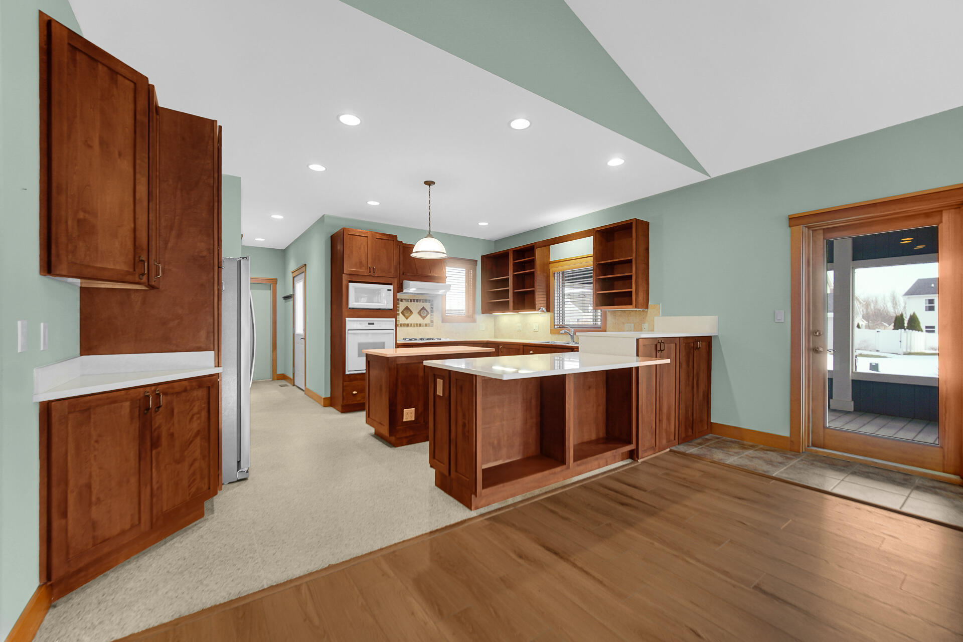 2425 Dickinson Road, Chesterton, IN 46304; Image #13