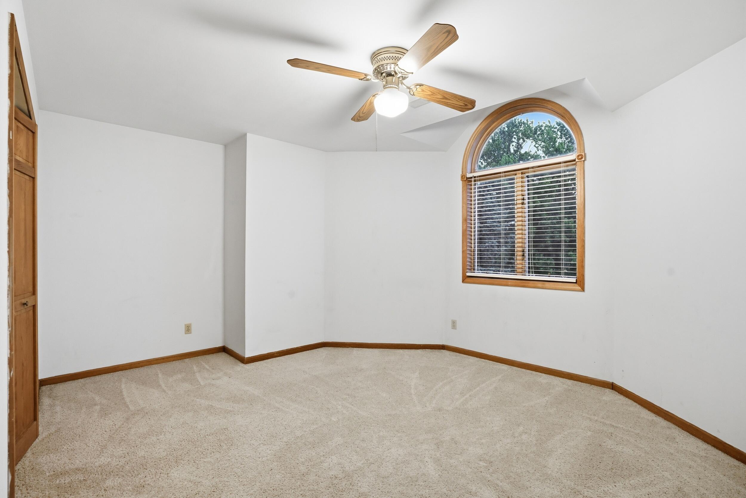 1500 W 96th Place, Crown Point, IN 46307; Image #17
