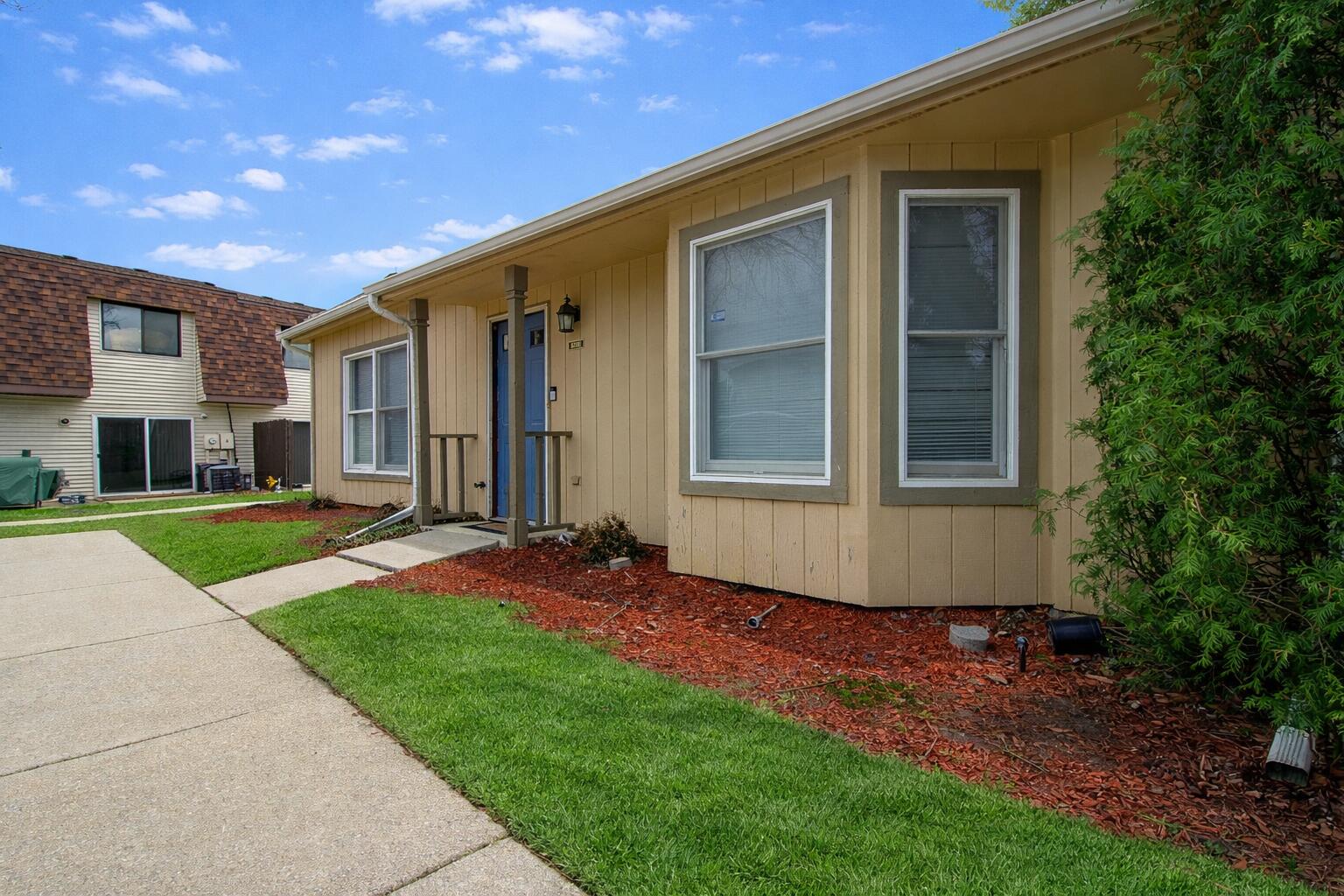 6081 Pennsylvania Drive, Merrillville, IN 46410; Image #4