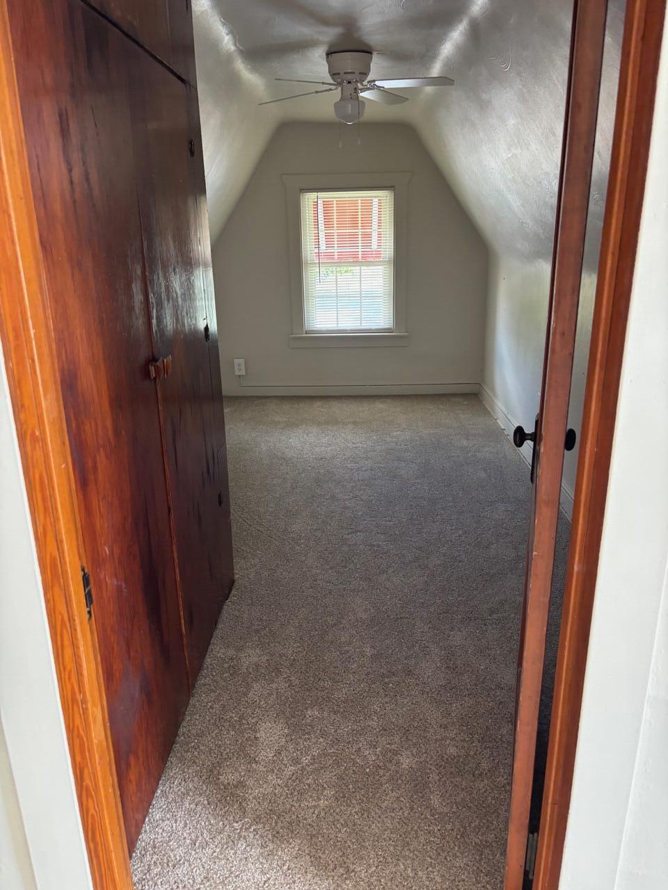 812 S Lake Park Avenue, Hobart, IN 46342; Image #12