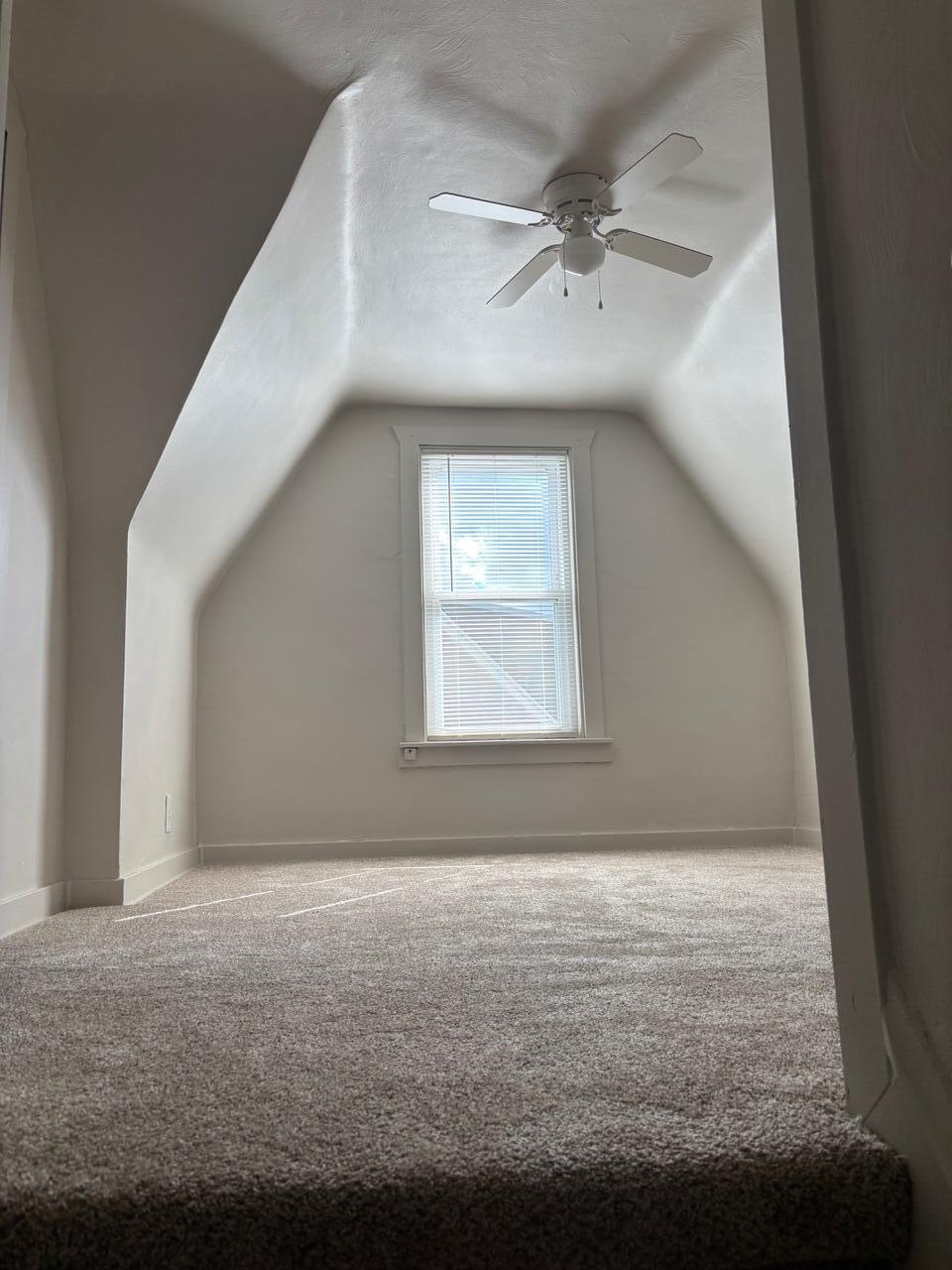 812 S Lake Park Avenue, Hobart, IN 46342; Image #13