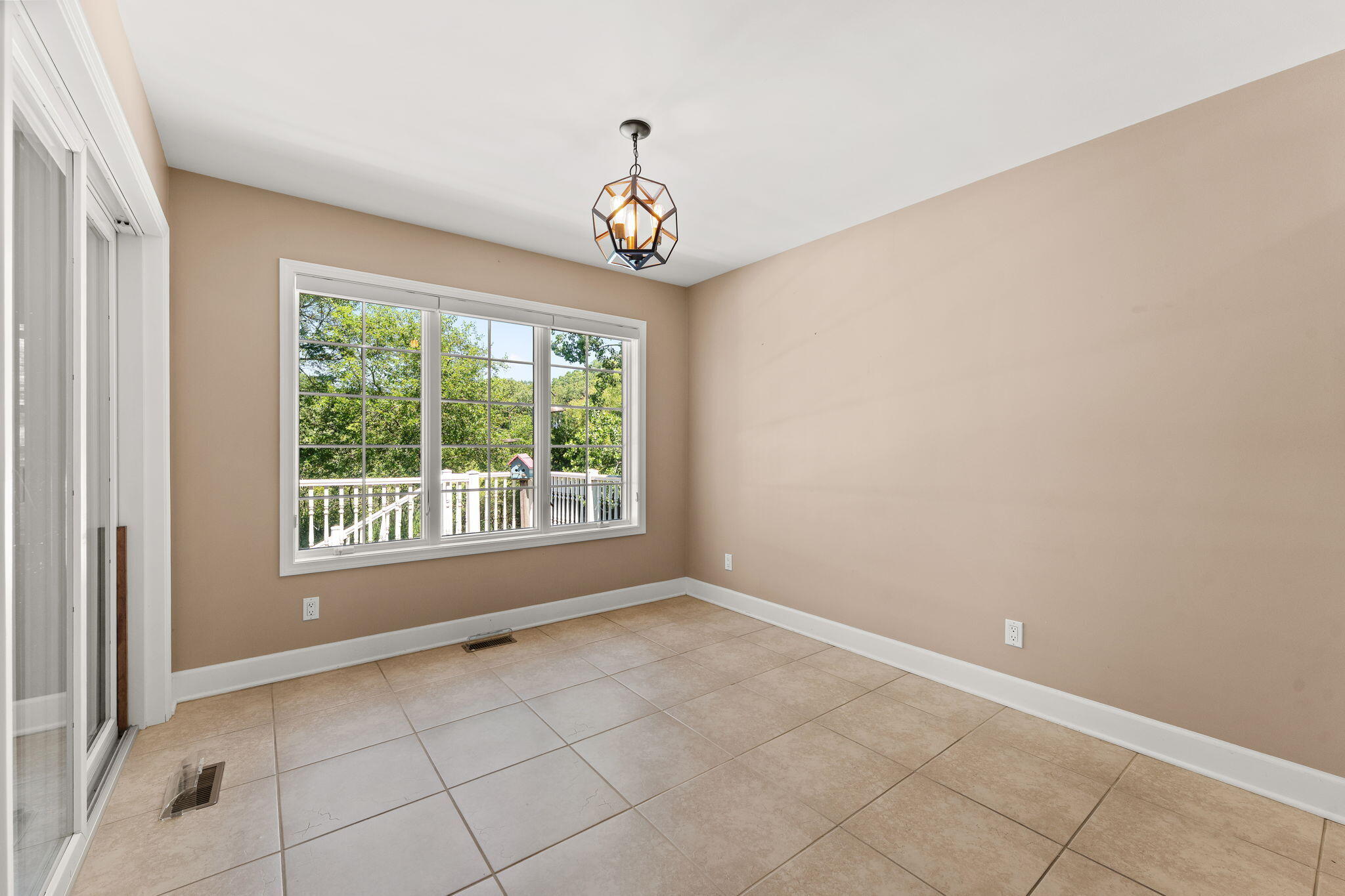 12616 Marsh Landing Pkwy, Cedar Lake, IN 46303; Image #8
