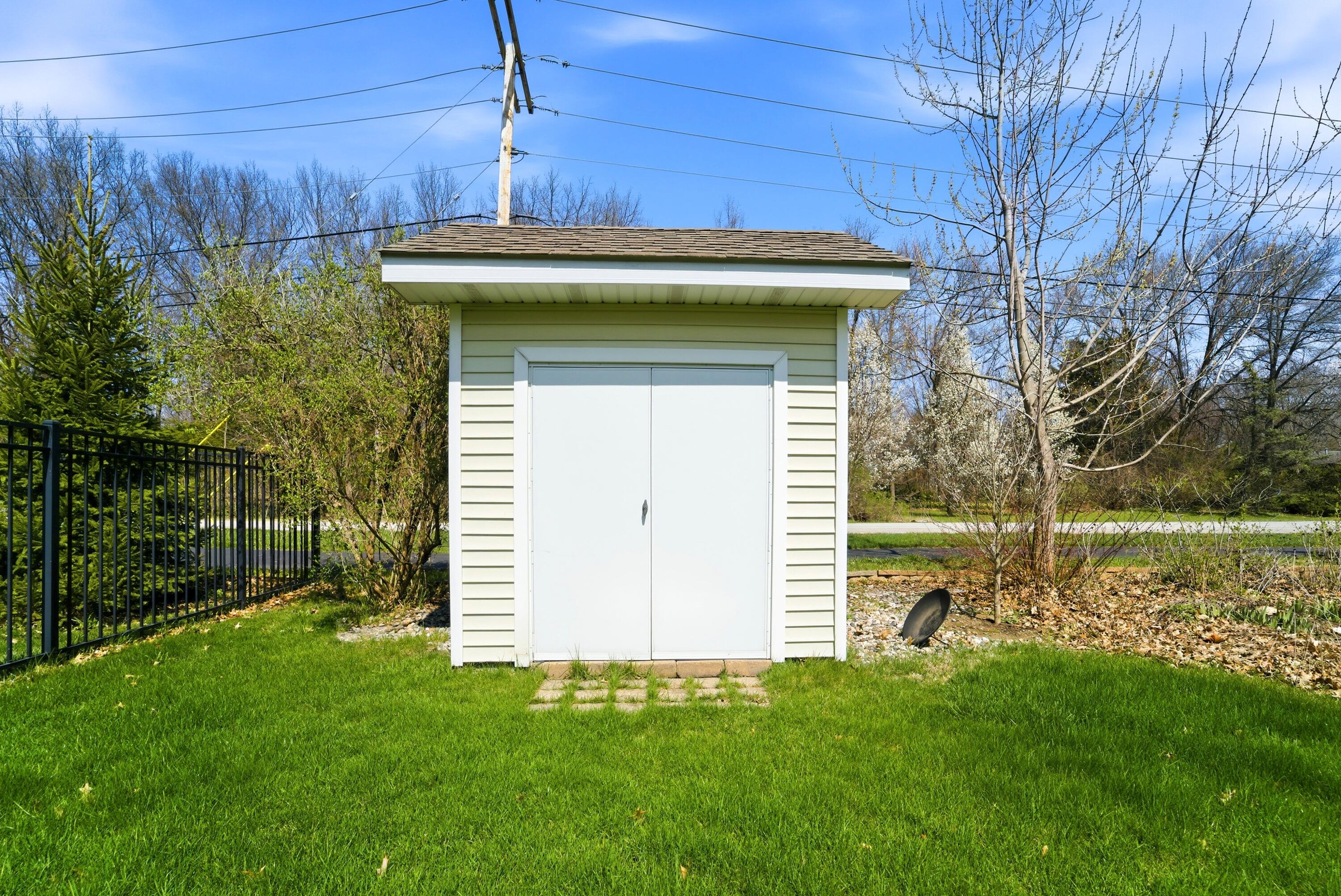 65 Steinbeck Drive, Valparaiso, IN 46383; Image #50