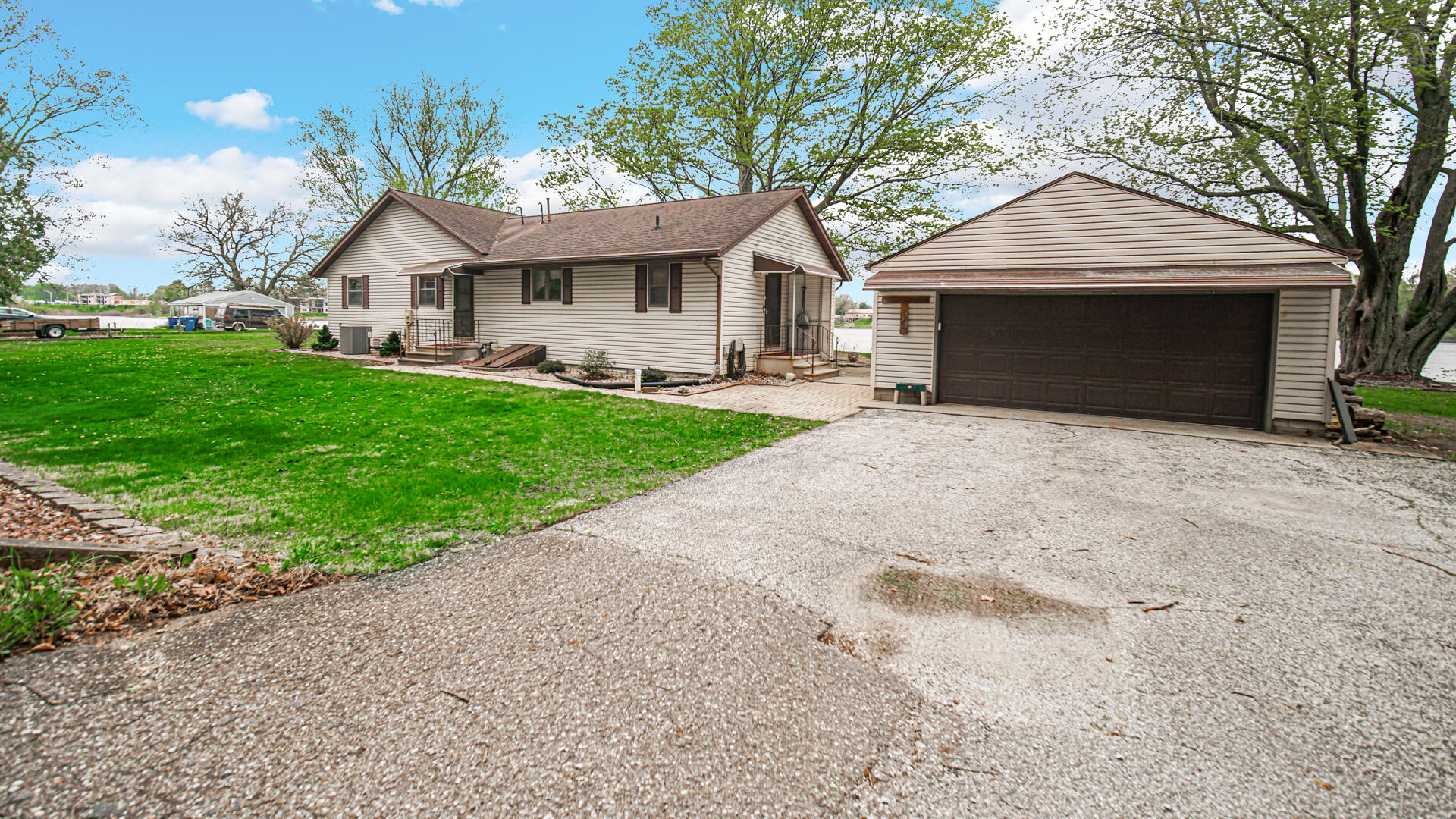 1588 W Severs Road, La Porte, IN 46350; Image #28