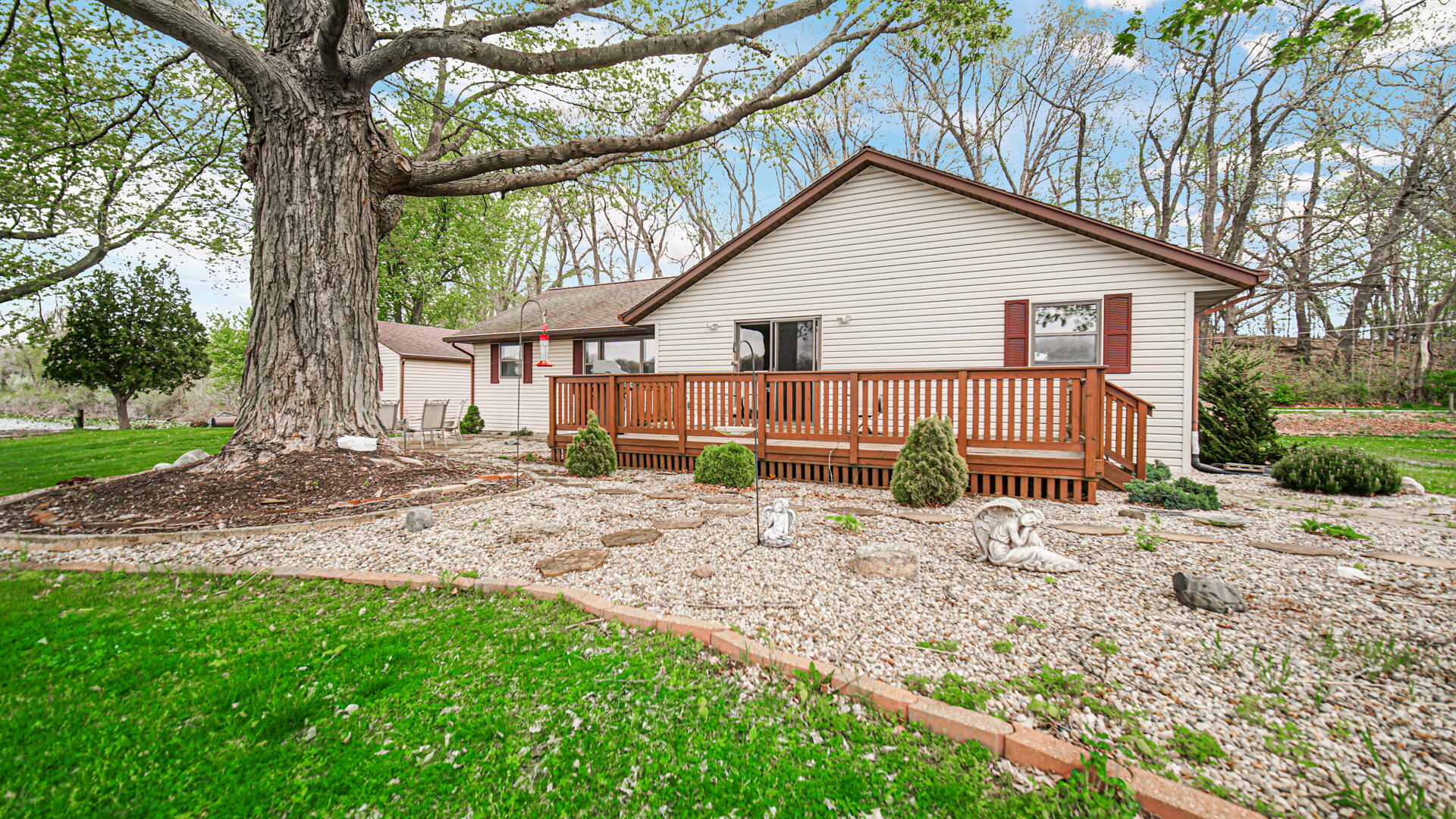 1588 W Severs Road, La Porte, IN 46350; Image #29
