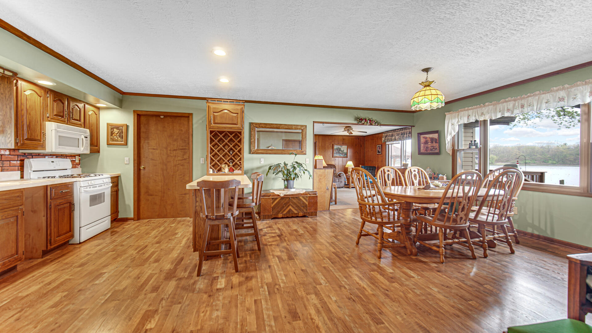 1588 W Severs Road, La Porte, IN 46350; Image #8