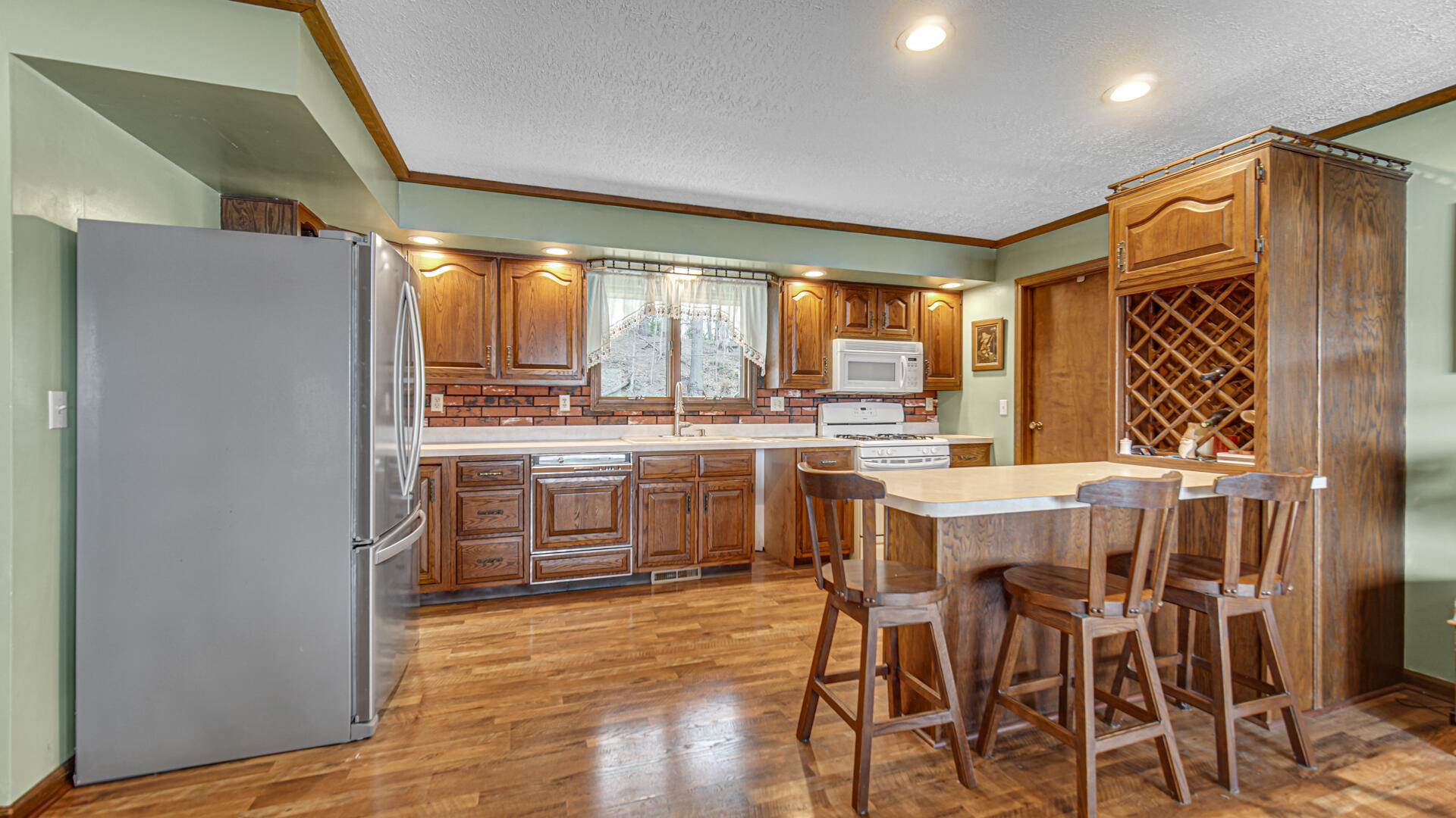 1588 W Severs Road, La Porte, IN 46350; Image #9