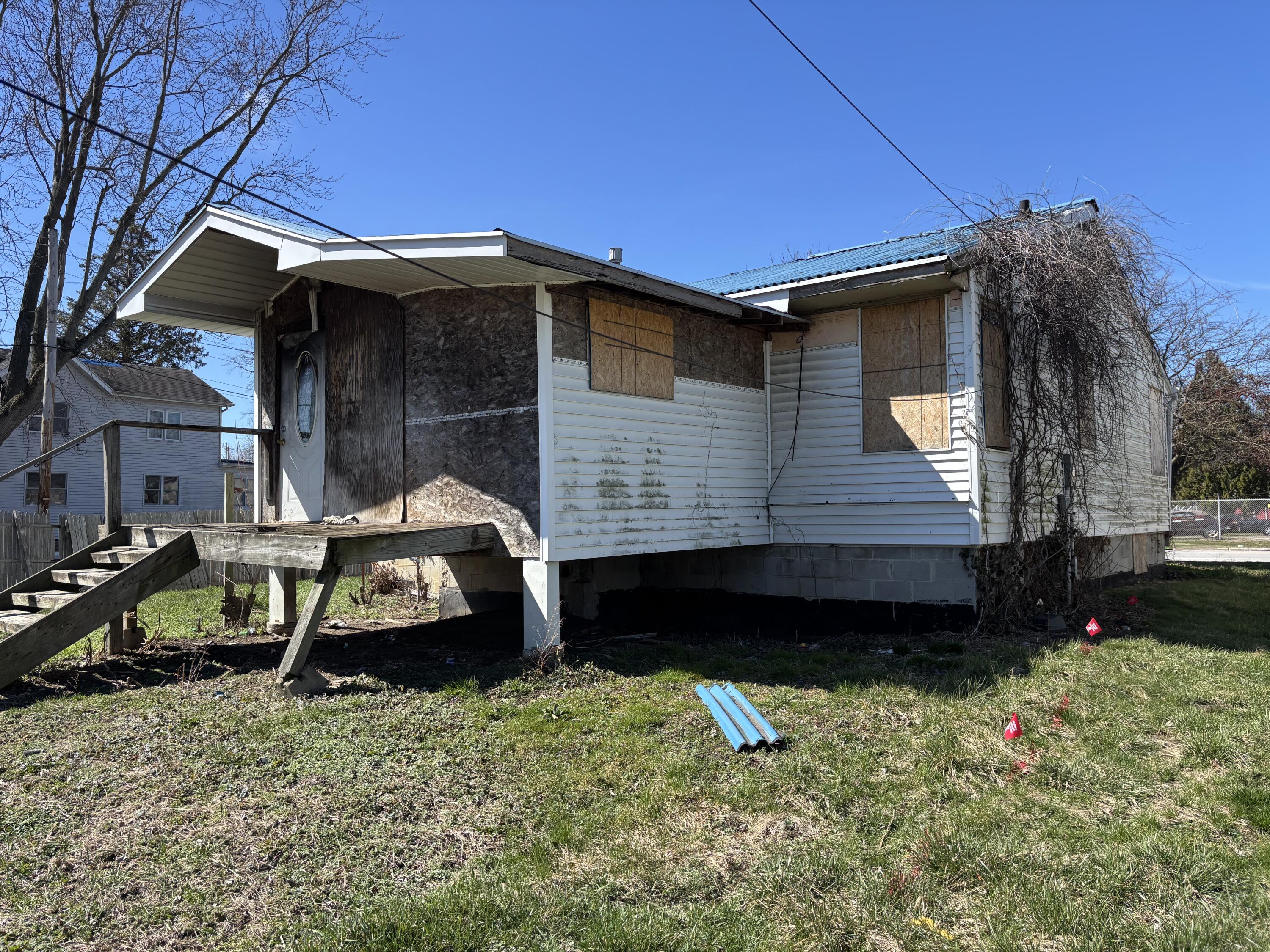 2120 Ohio Street, Michigan City, IN 46360; Image #4