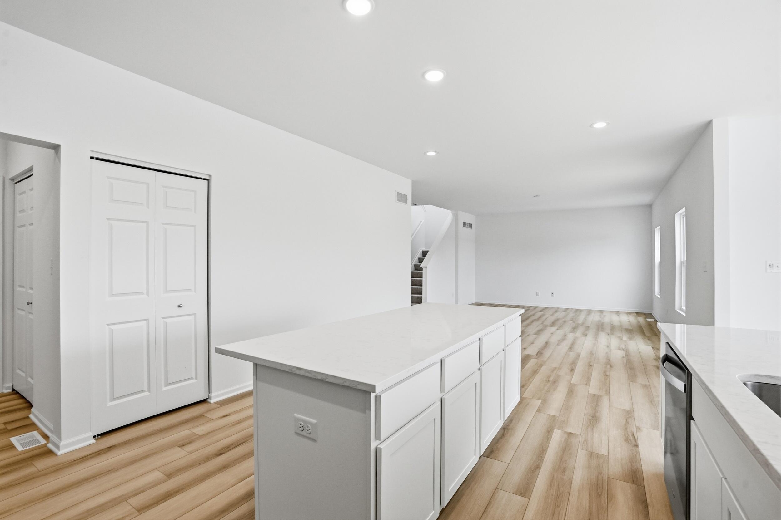 6587 E 104th Avenue, Crown Point, IN 46307; Image #12