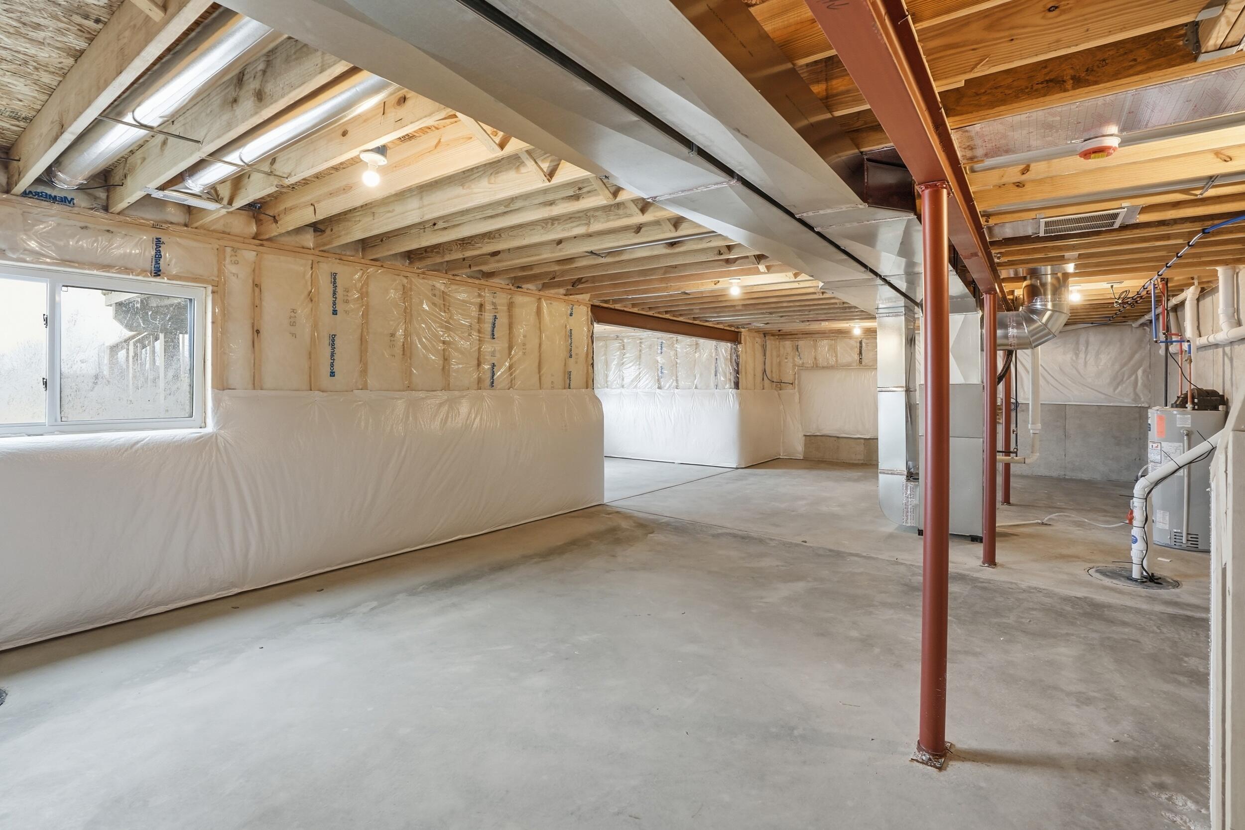 6587 E 104th Avenue, Crown Point, IN 46307; Image #32