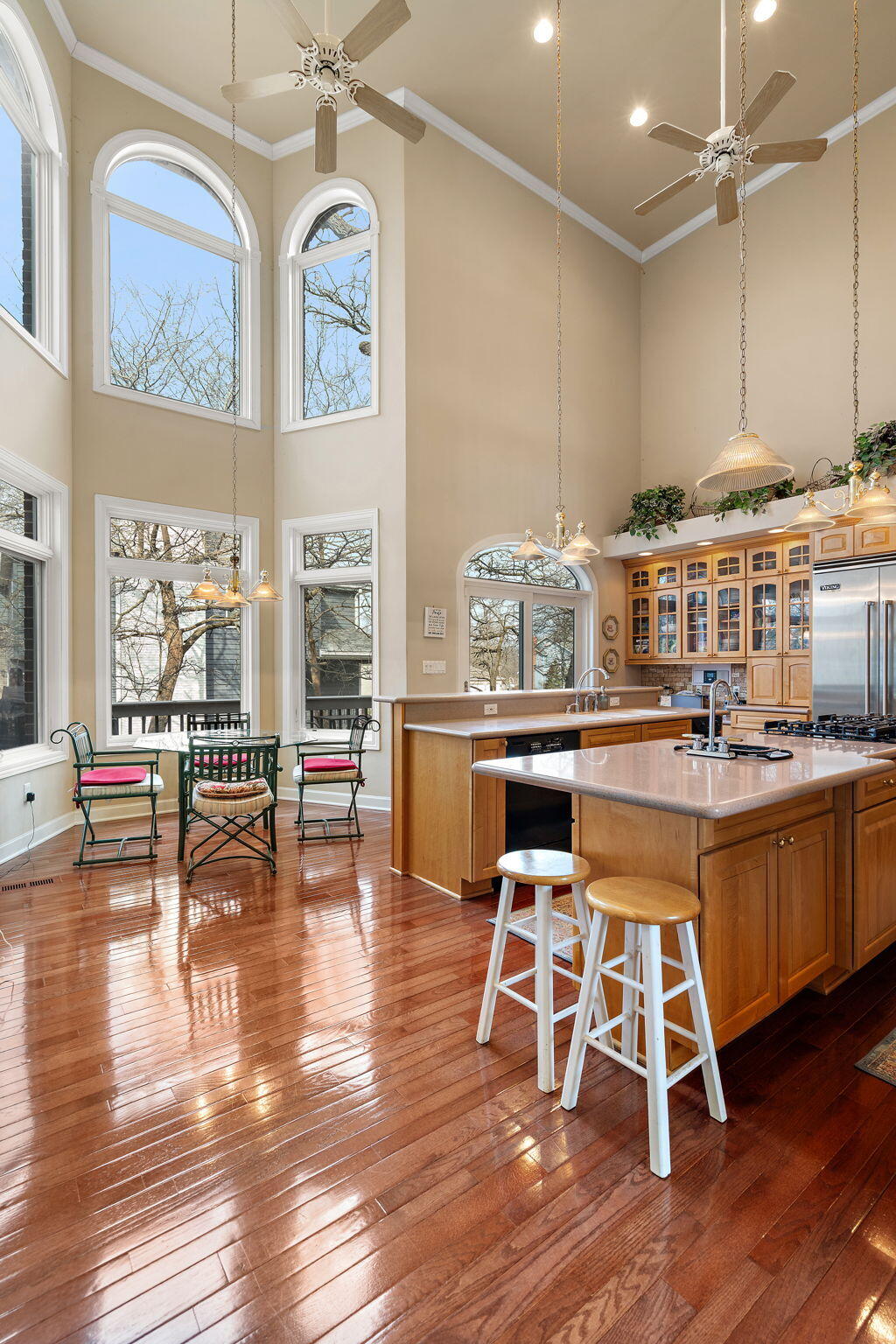 7412 Forest Ridge Drive, Schererville, IN 46375; Image #23