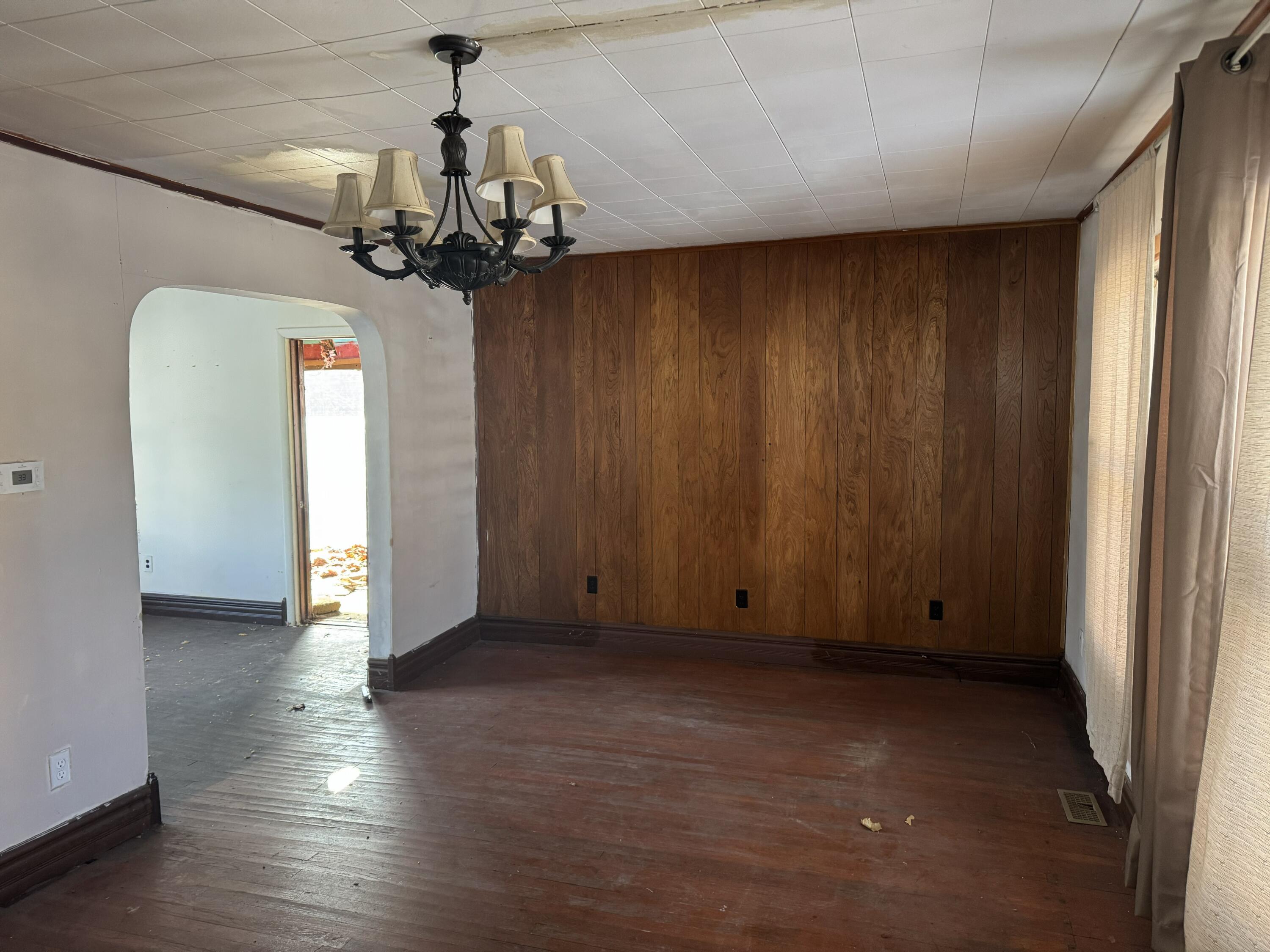 111 N Calumet Avenue, Michigan City, IN 46360; Image #5