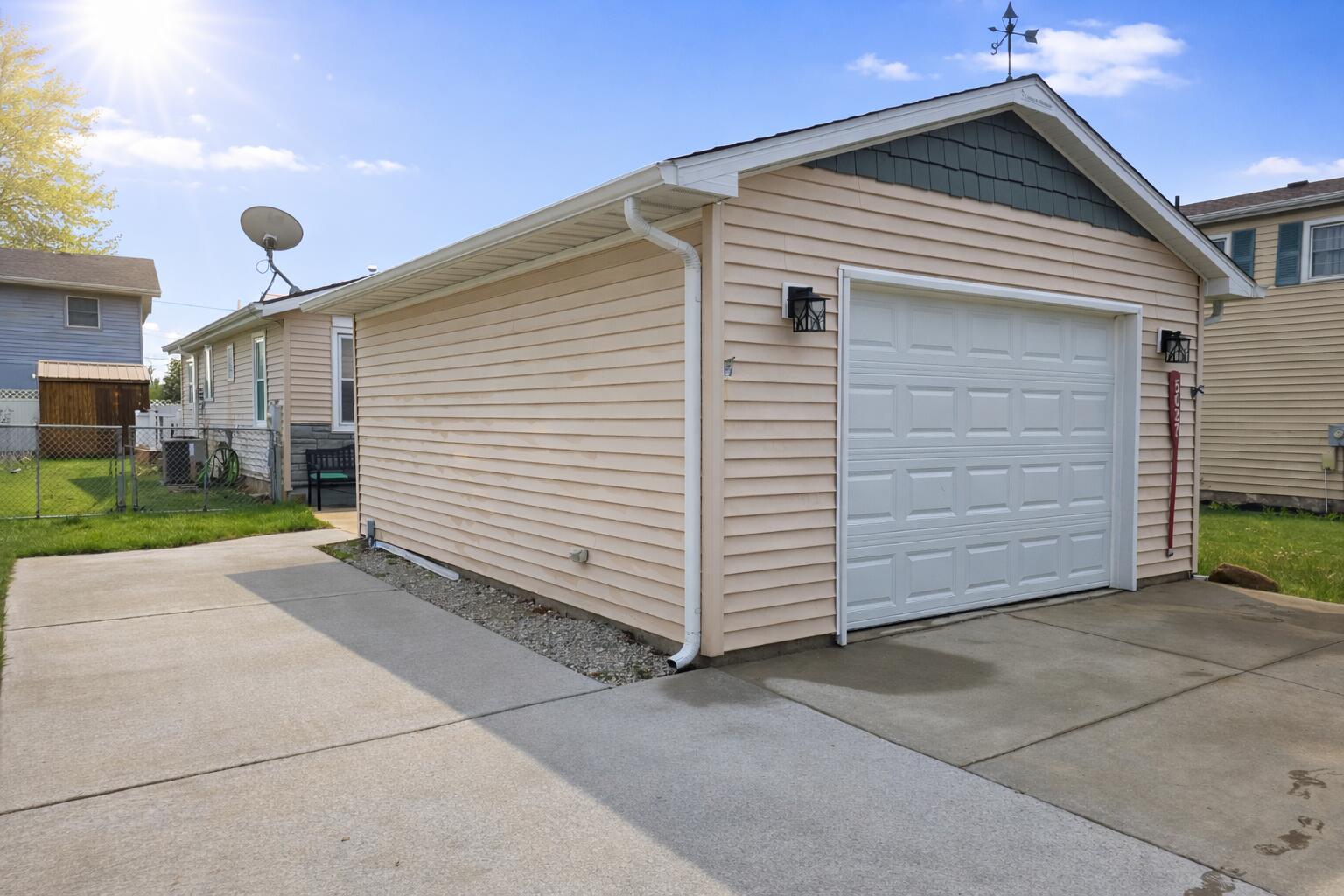 5027 E Woodland Drive, Knox, IN 46534; Image #2