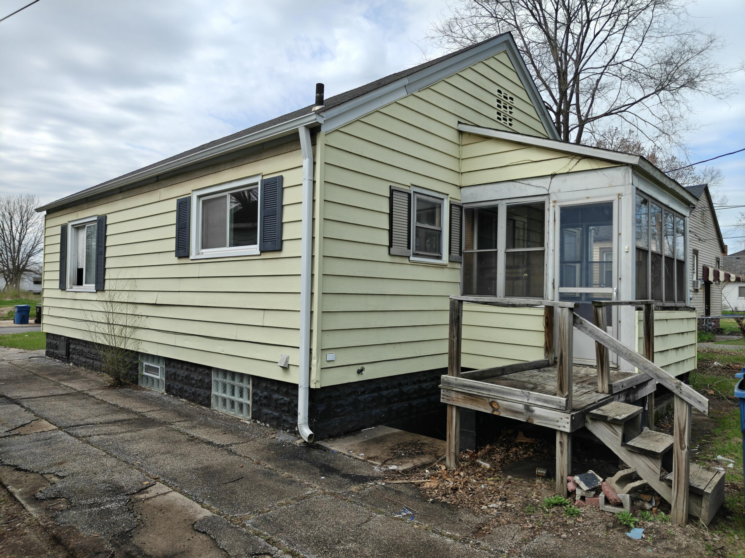 1567 Rutledge Street, Gary, IN 46404; Image #24