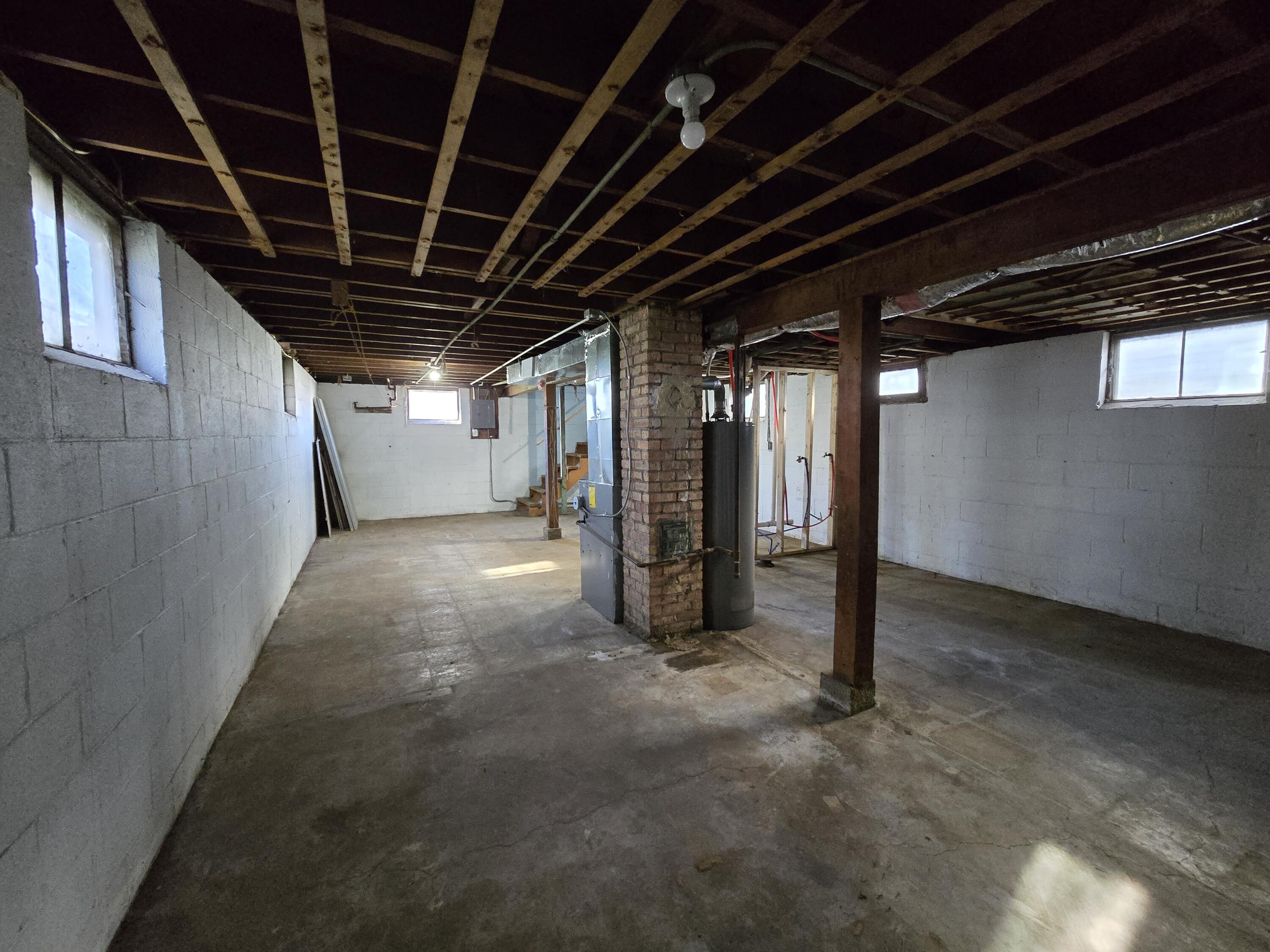 1622 Ohio Street, Gary, IN 46407; Image #14