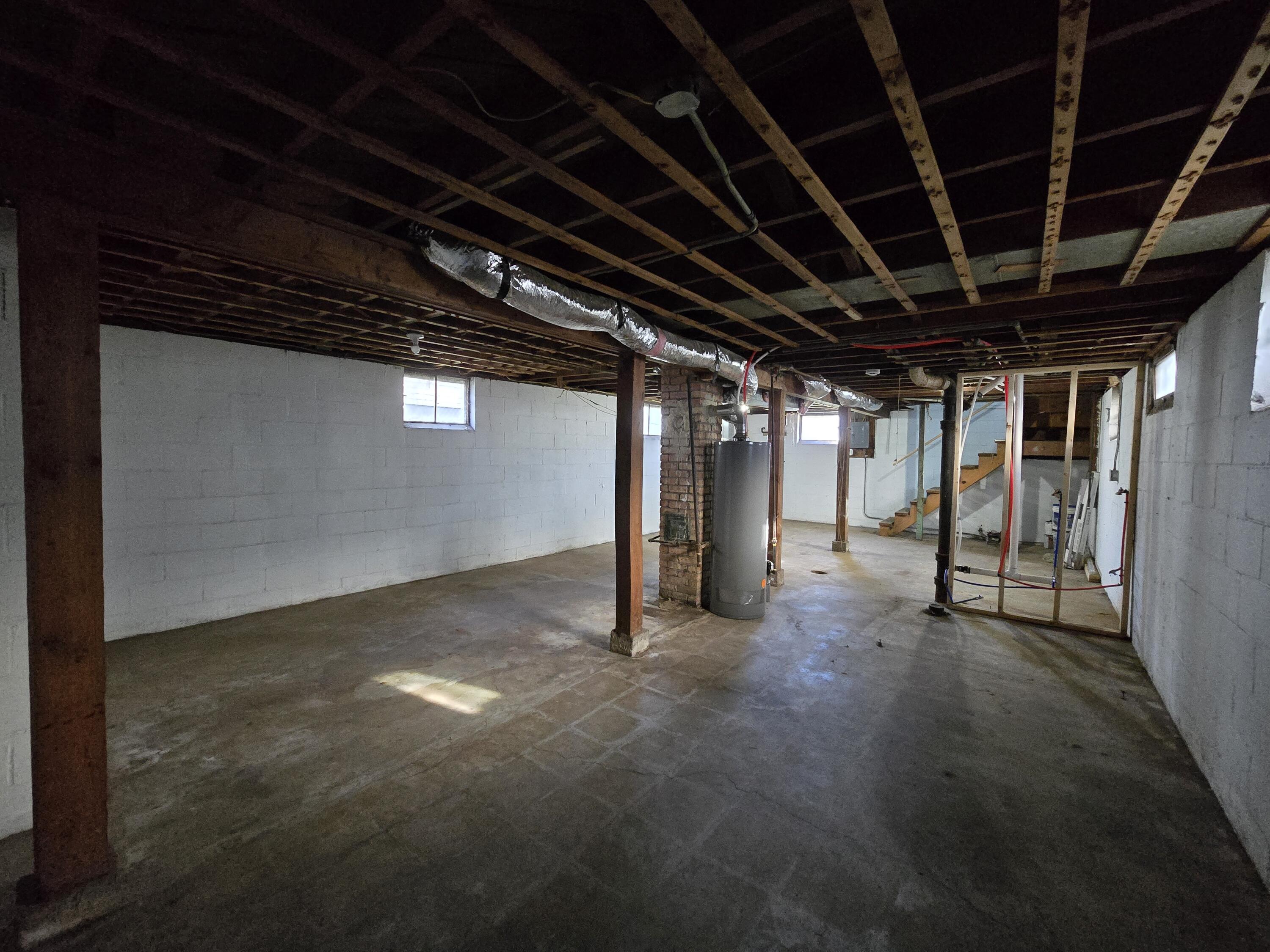 1622 Ohio Street, Gary, IN 46407; Image #15