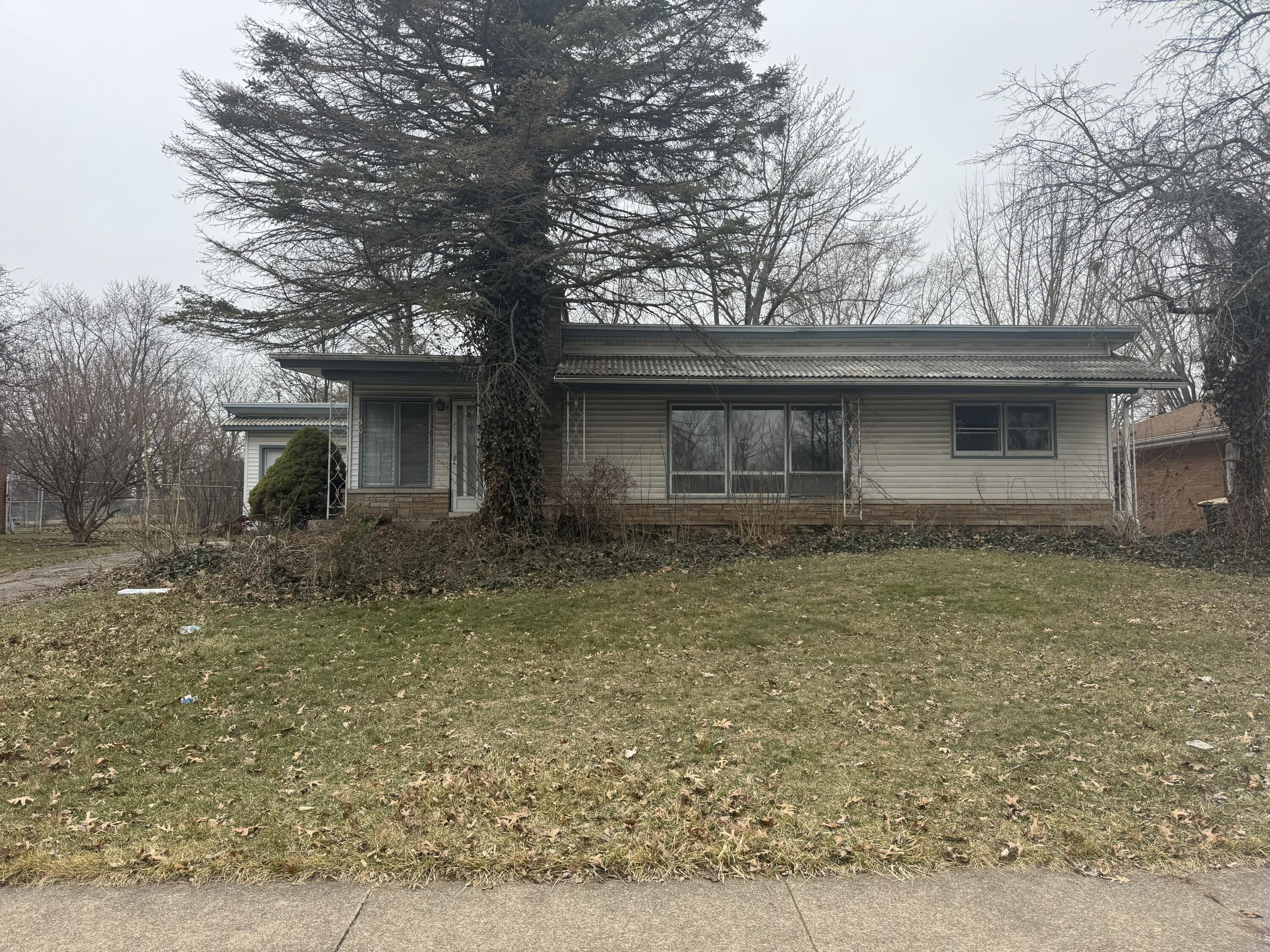 1501 Lafayette Street, Valparaiso, IN 46383; Image #2