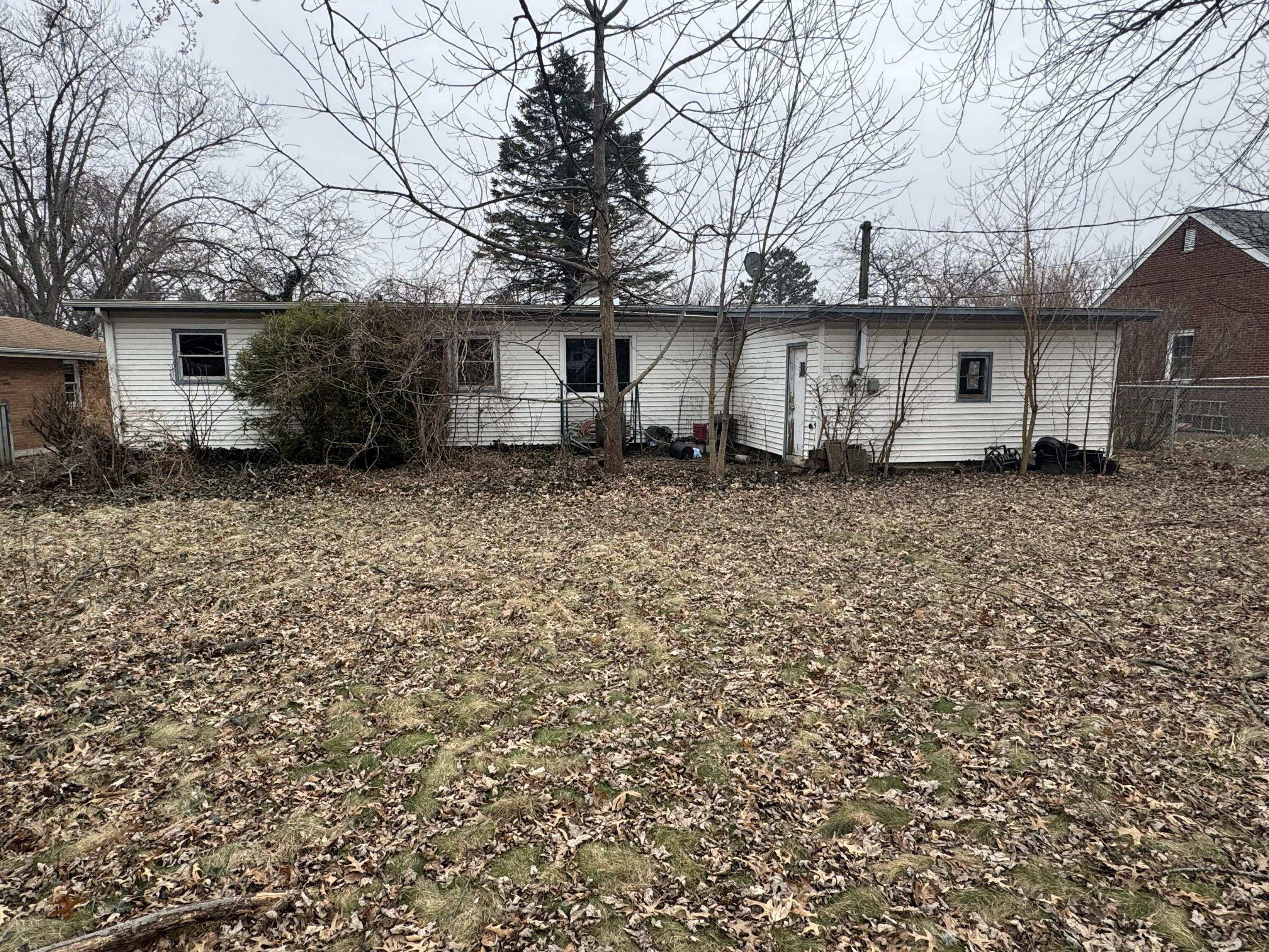 1501 Lafayette Street, Valparaiso, IN 46383; Image #3