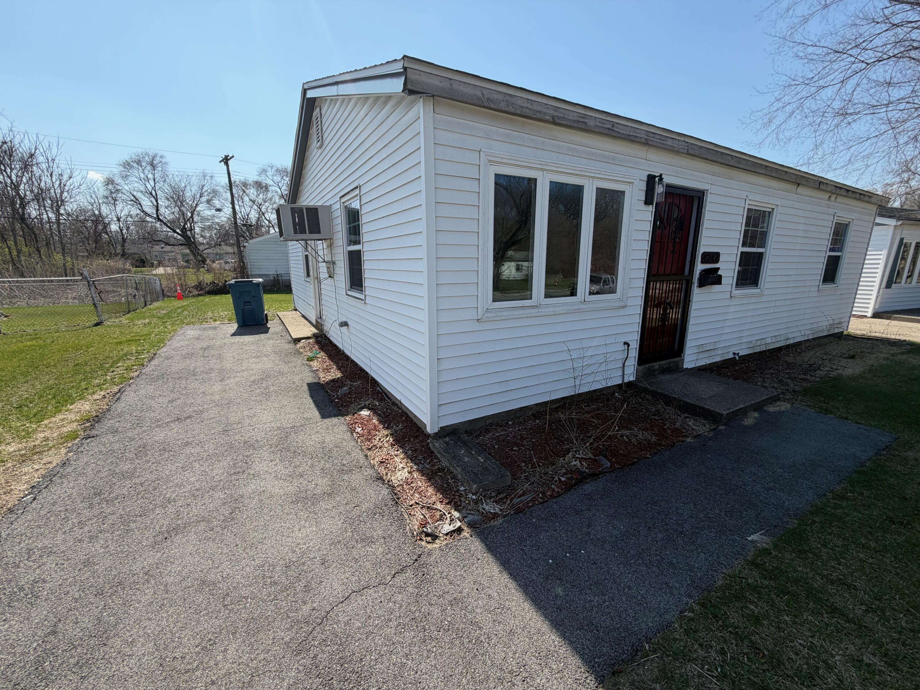 4247 W 19th Place, Gary, IN 46404; Image #2