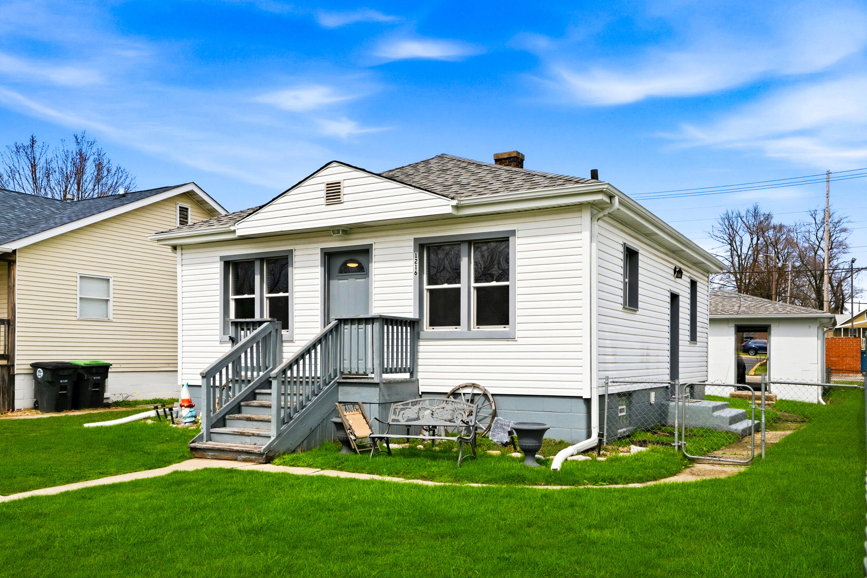 1216 W 37th Place, Hobart, IN 46342; Image #2