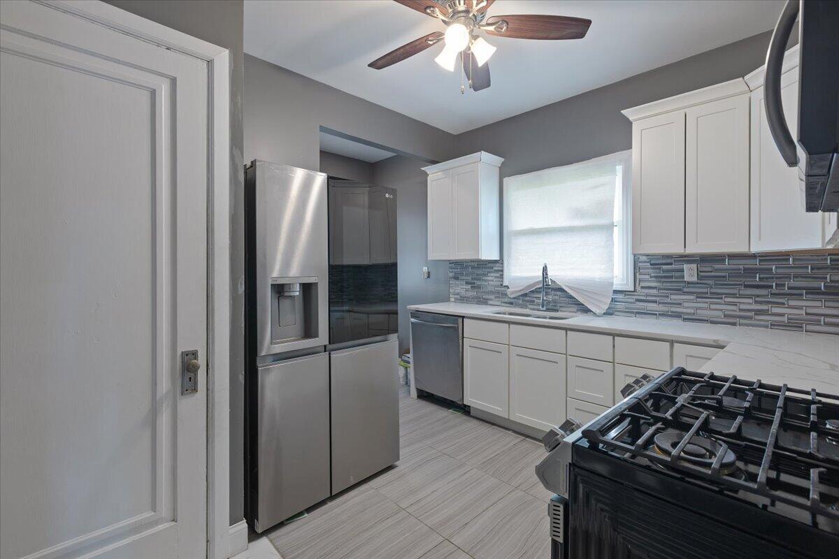 456 Bridge Street, Gary, IN 46404; Image #18