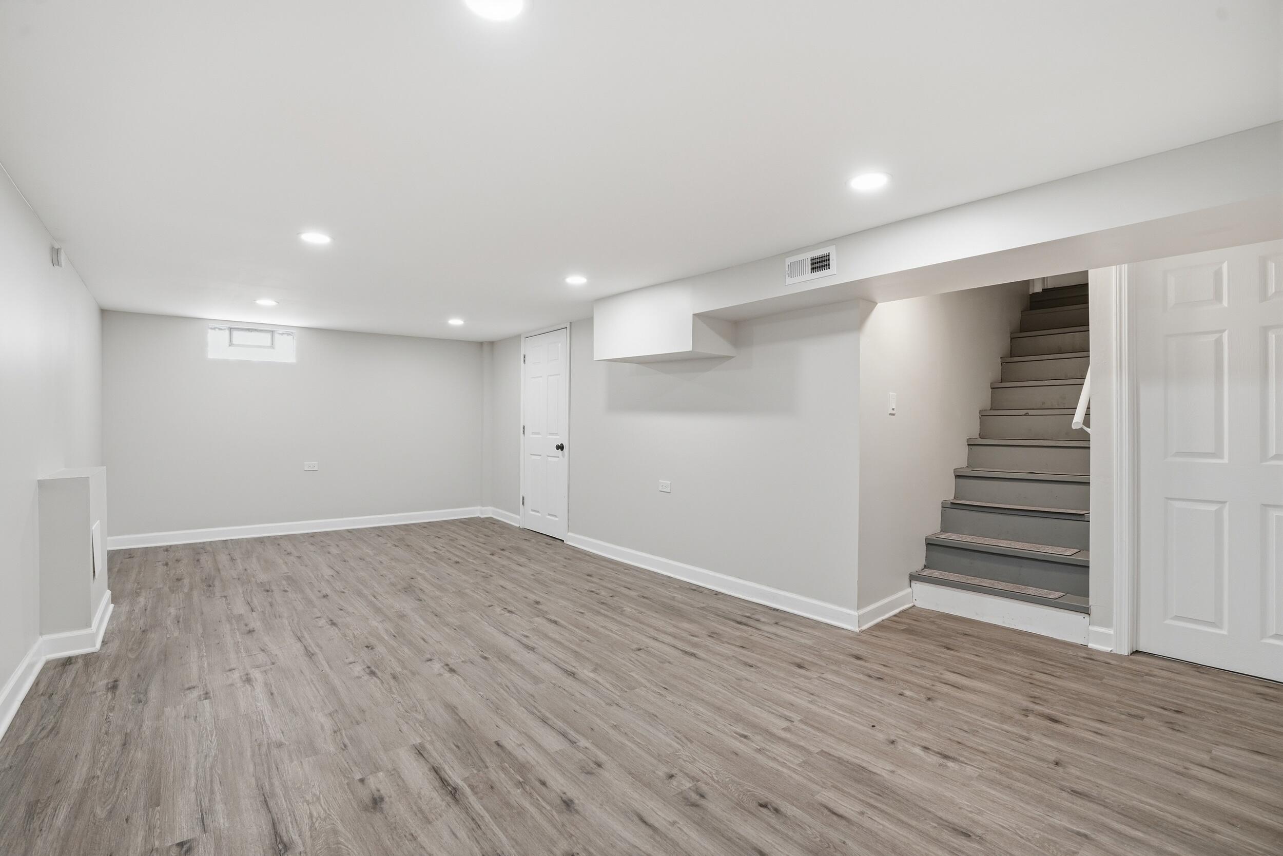 4203 E 12th Place, Gary, IN 46403; Image #11