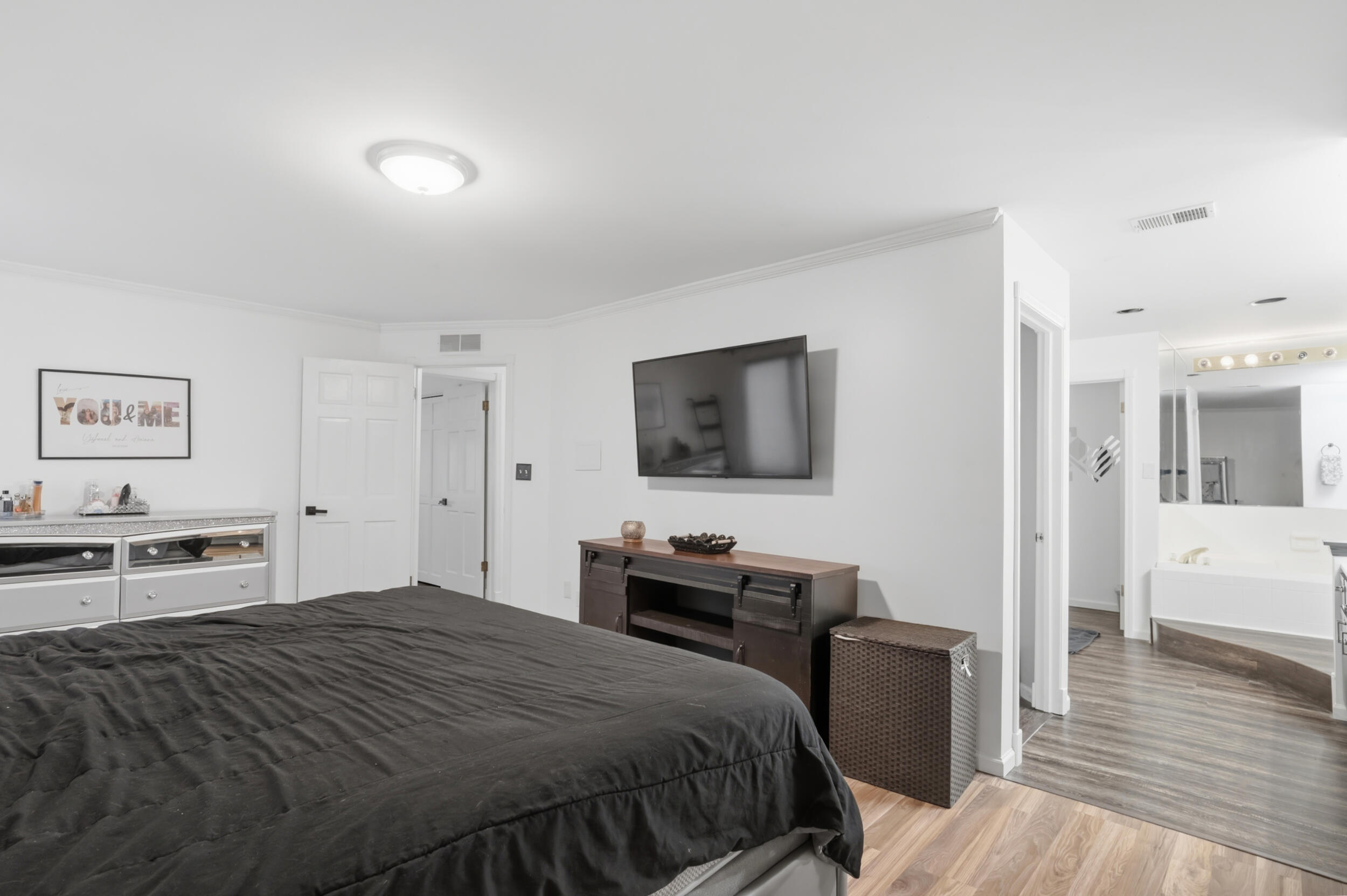 2039 Dorchester, Schererville, IN #3, 46375; Image #15