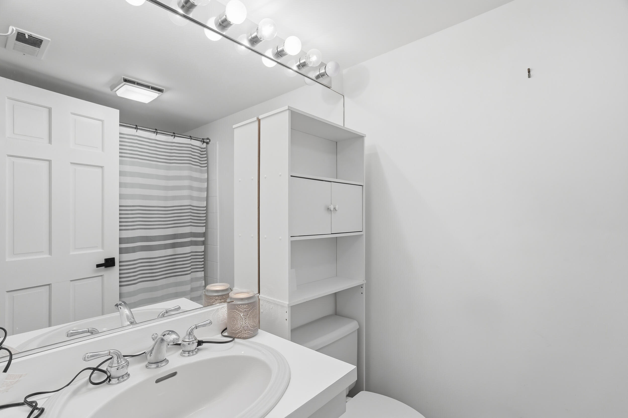 2039 Dorchester, Schererville, IN #3, 46375; Image #17