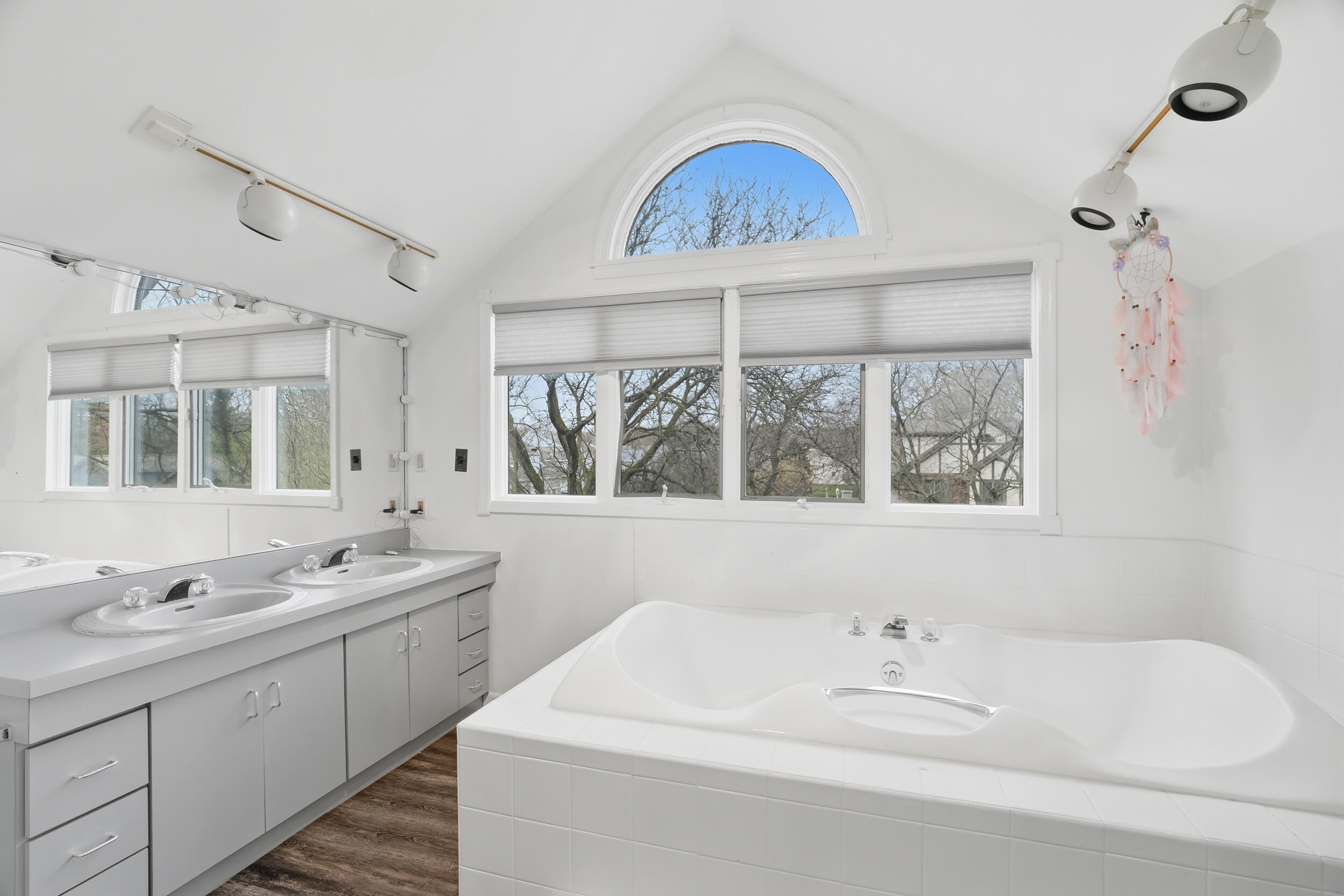 2039 Dorchester, Schererville, IN #3, 46375; Image #25