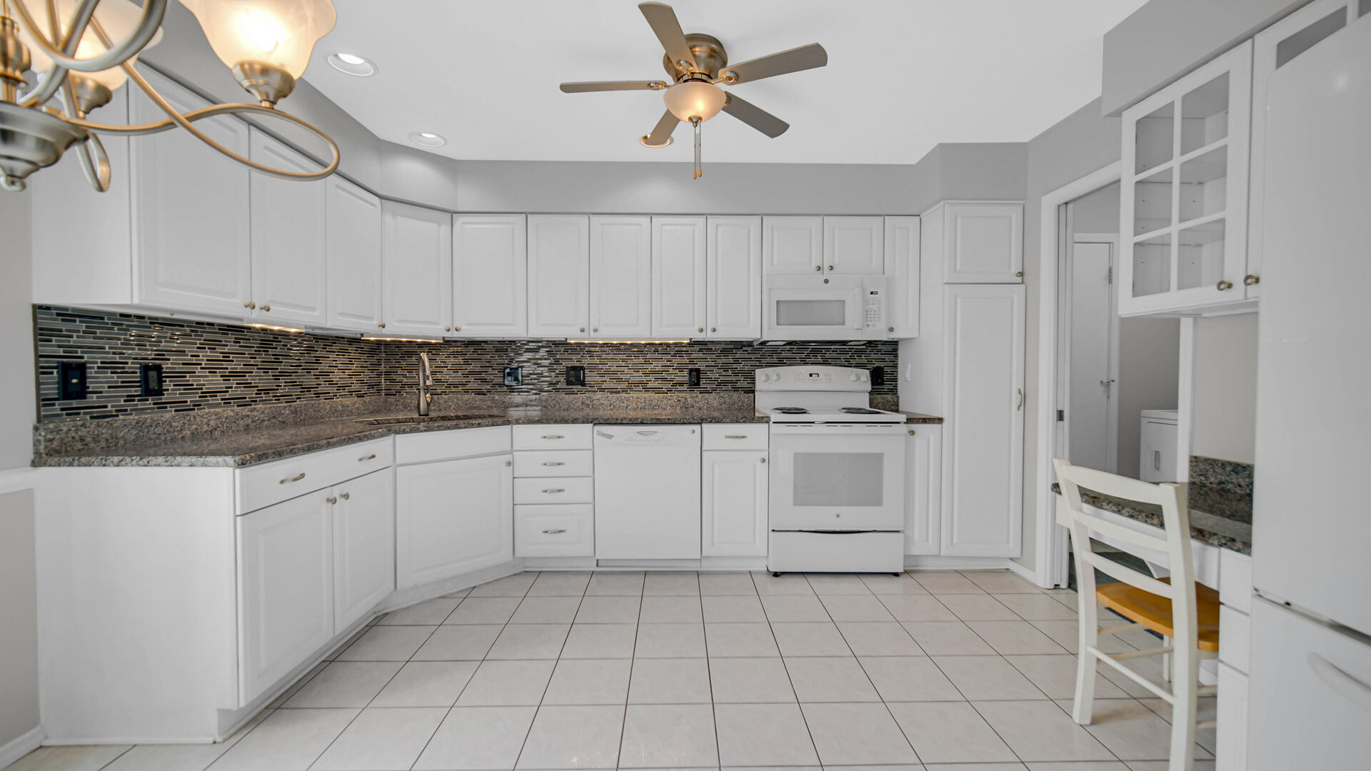 411 W Deerpath Drive W, Schererville, IN 46375; Image #9