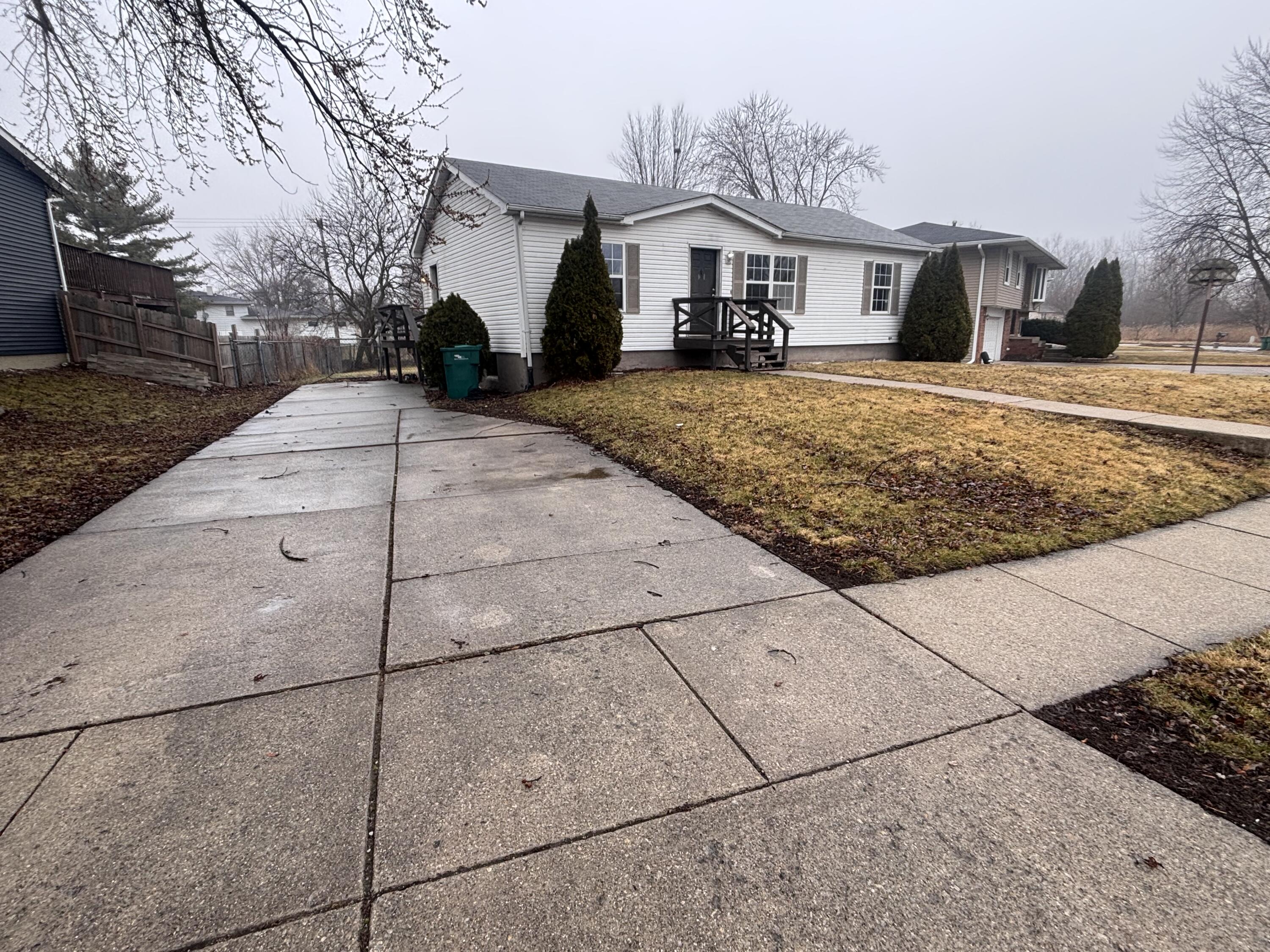 2394 W 61st Place, Merrillville, IN 46410; Image #2