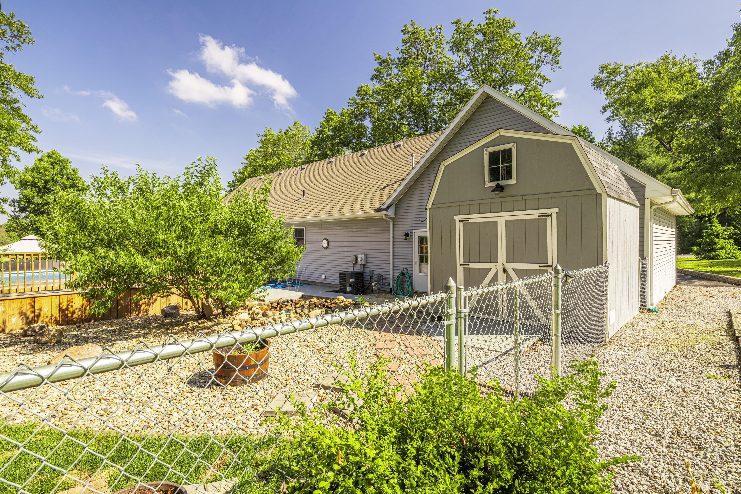 9754 N Charter Road, DeMotte, IN 46310; Image #11