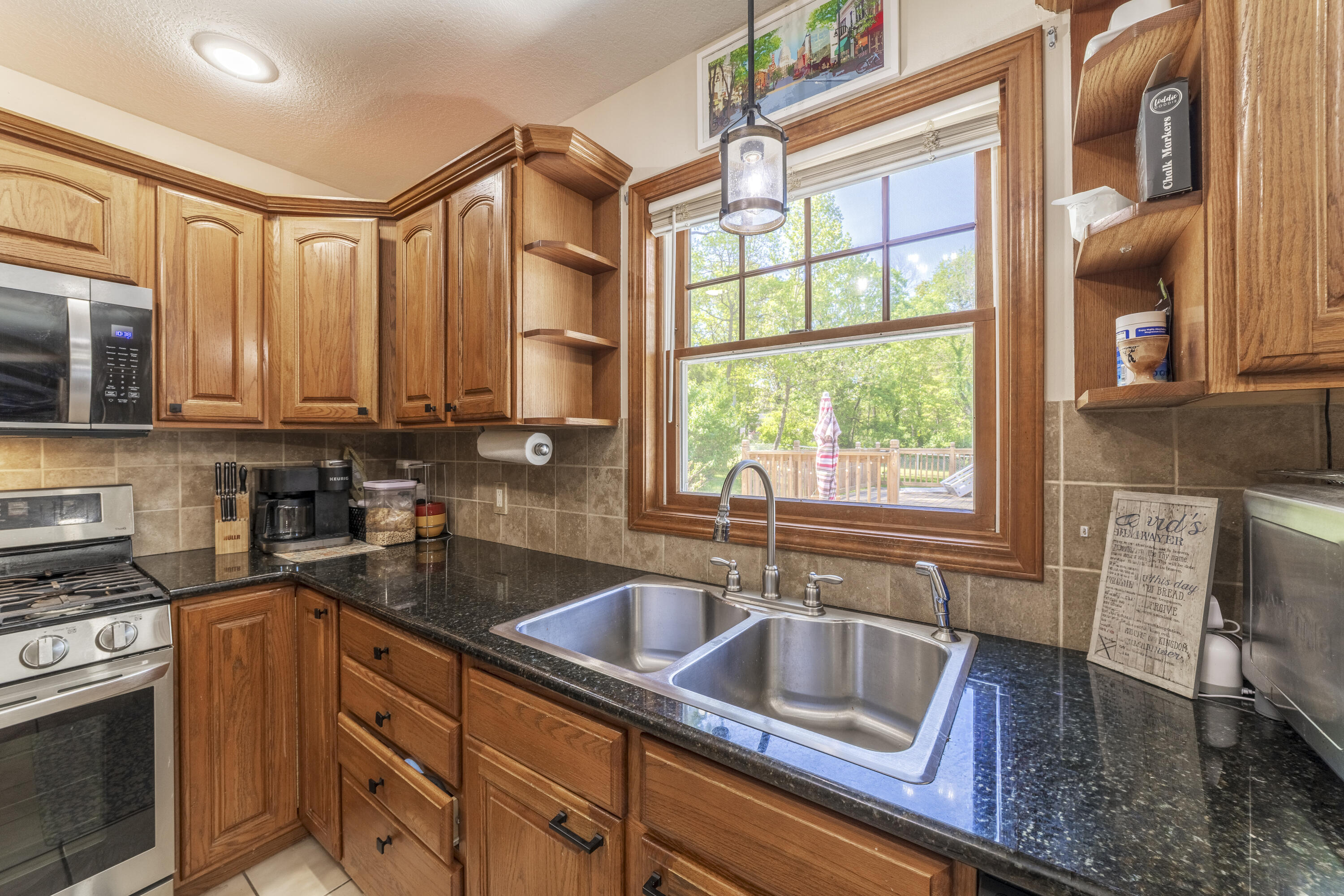 9754 N Charter Road, DeMotte, IN 46310; Image #15