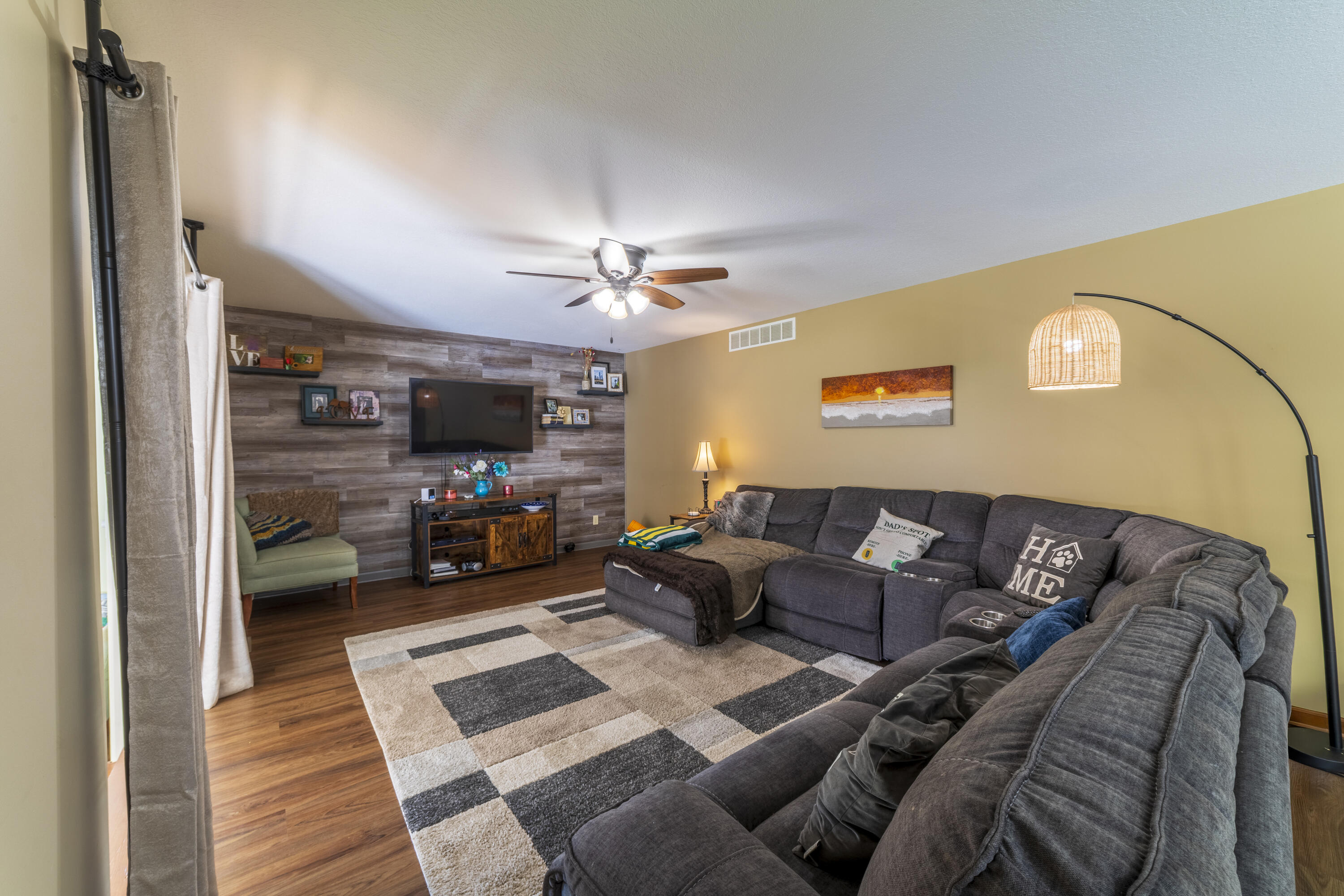 9754 N Charter Road, DeMotte, IN 46310; Image #22