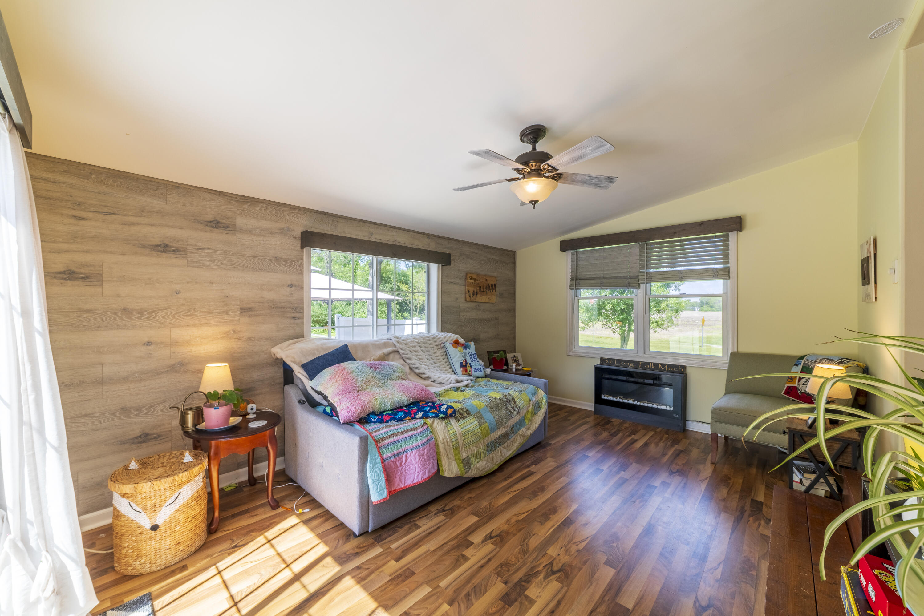 9754 N Charter Road, DeMotte, IN 46310; Image #28