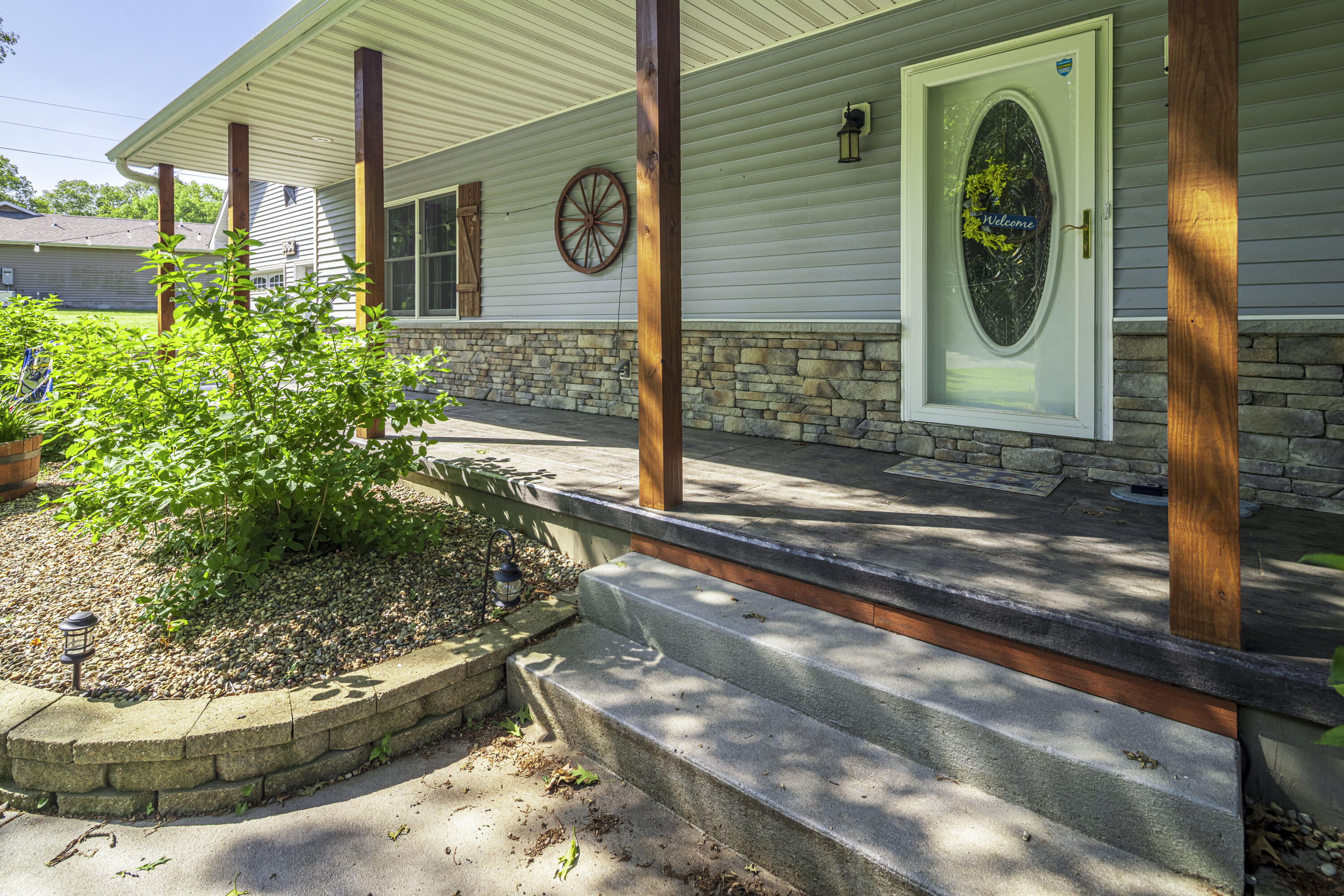 9754 N Charter Road, DeMotte, IN 46310; Image #5