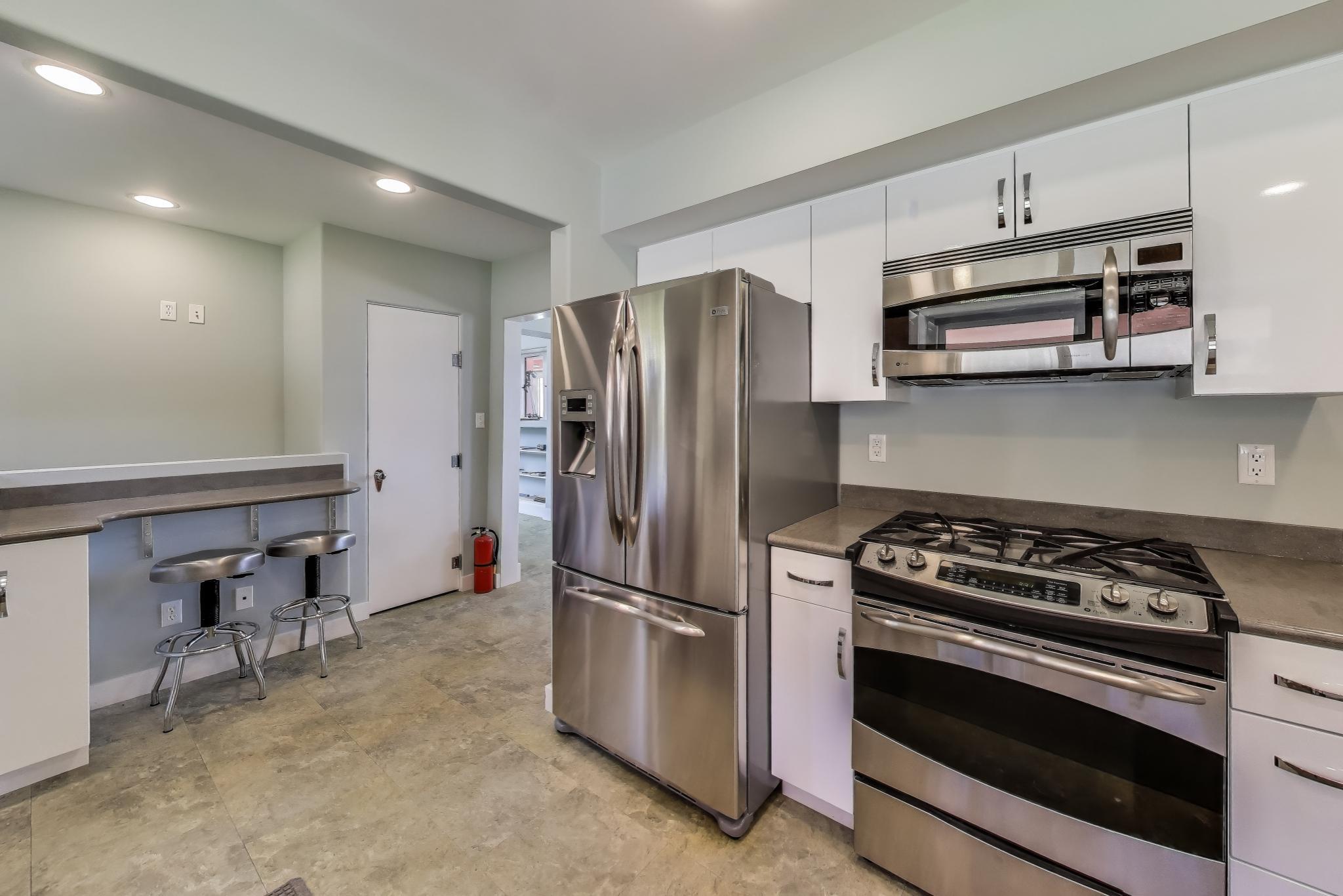 250 W Lake Front Drive W, Beverly Shores, IN 46301; Image #25