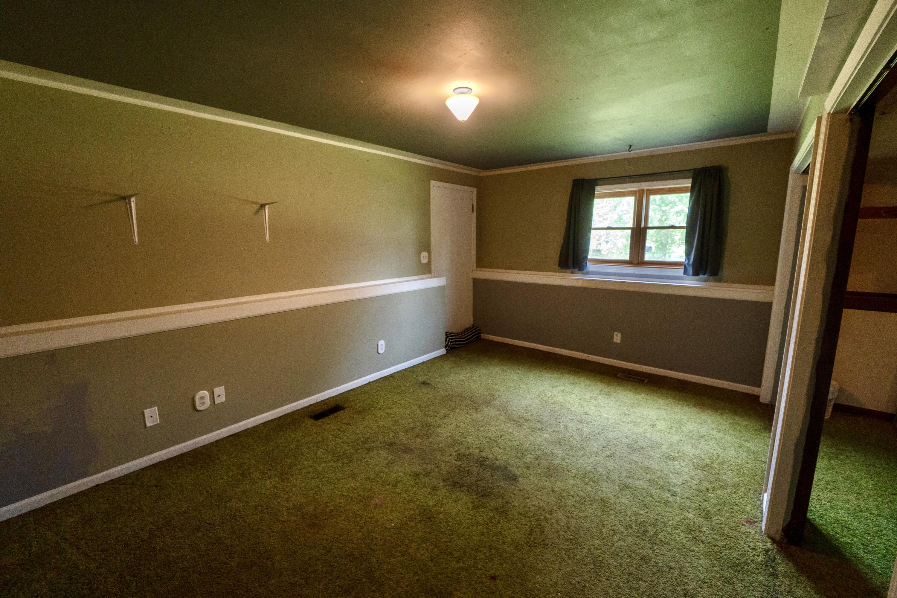 1752 Greenview Street, Valparaiso, IN 46383; Image #15