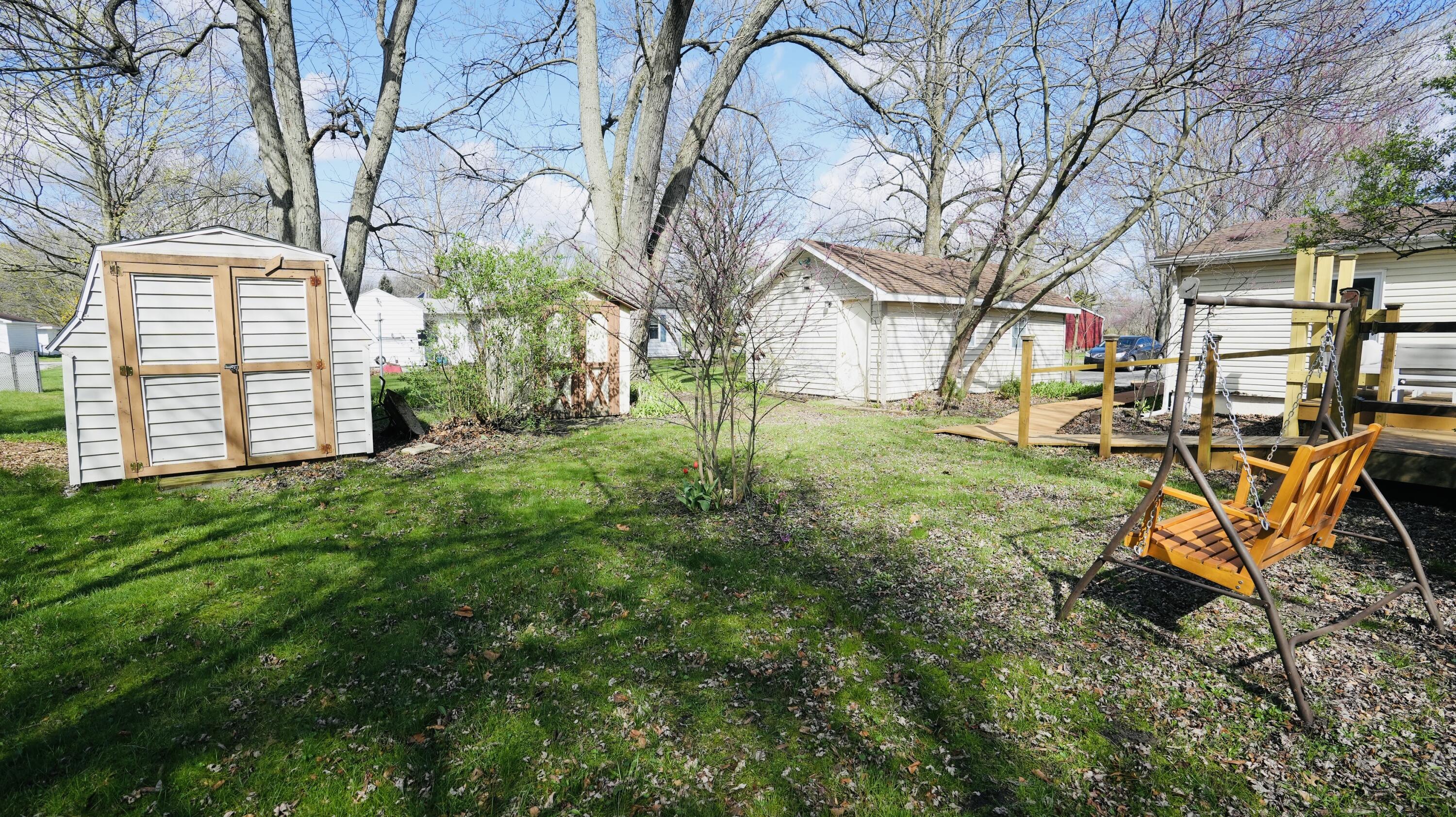 511 W Vine Street, North Judson, IN 46366; Image #20