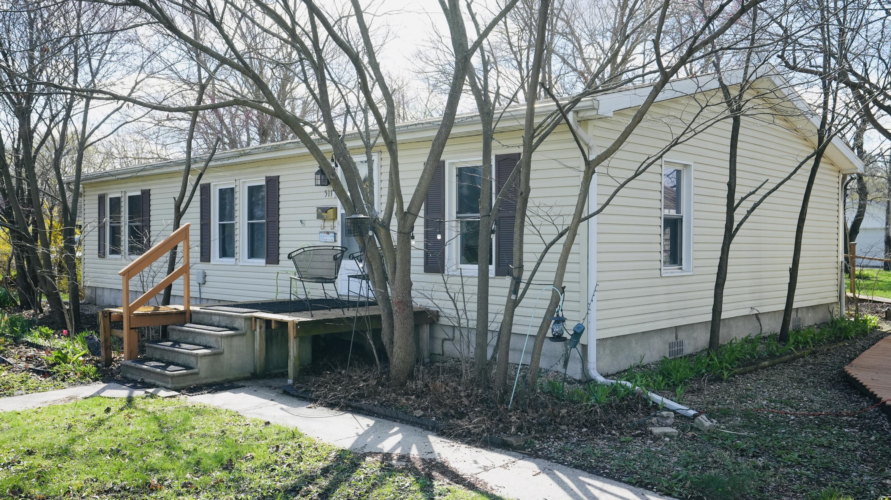 511 W Vine Street, North Judson, IN 46366; Image #25