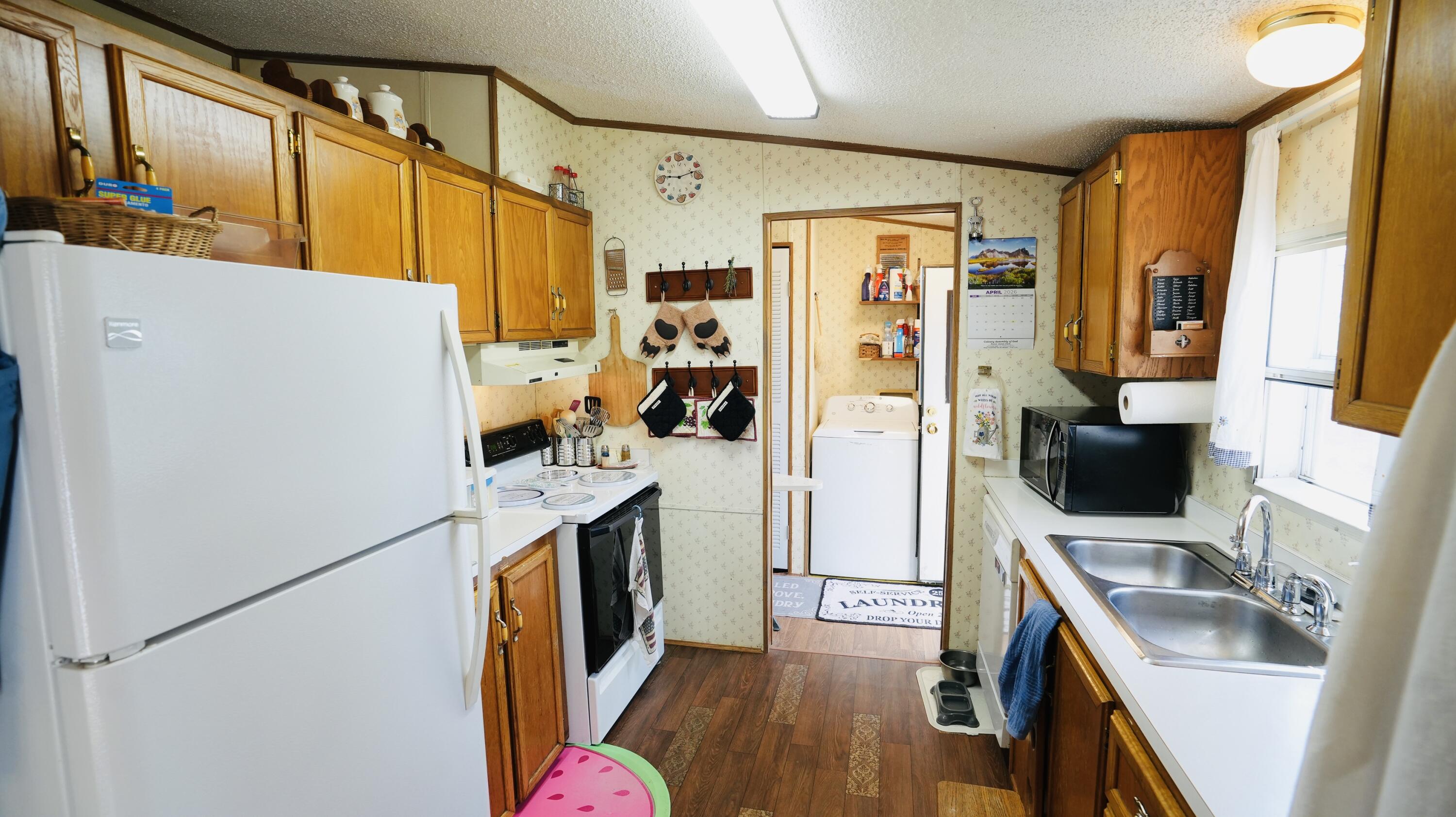 511 W Vine Street, North Judson, IN 46366; Image #3