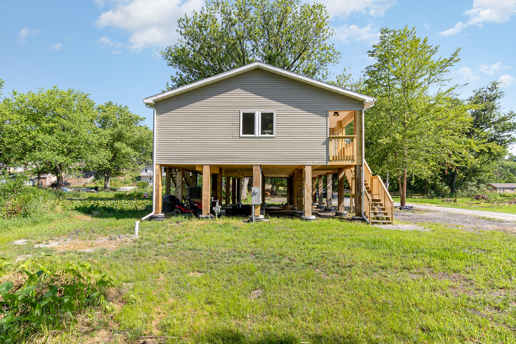 44 Vick Tree Lane, Hebron, IN 46341; Image #4