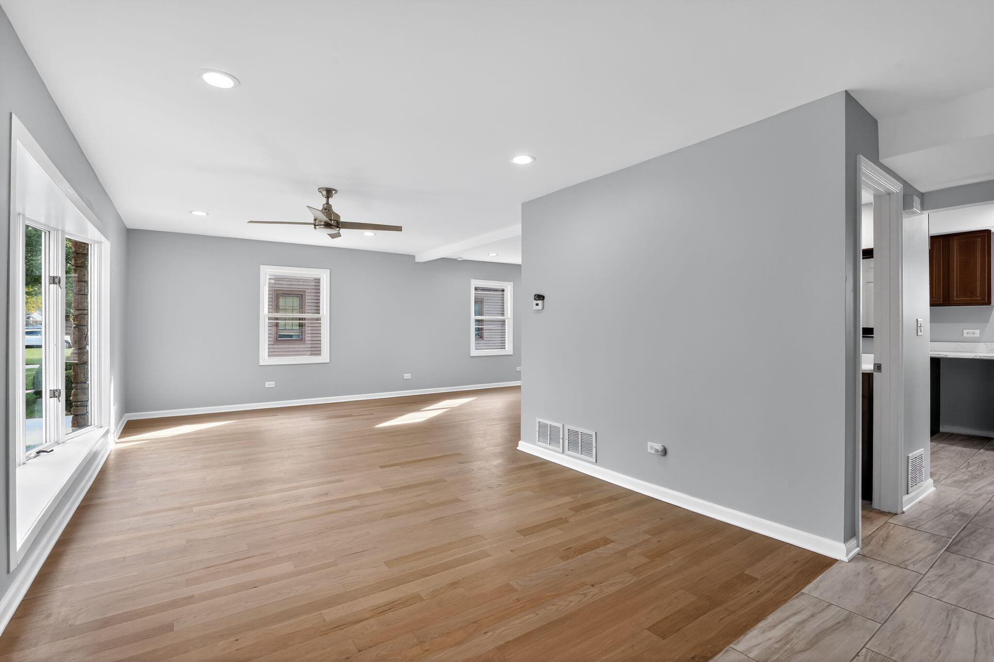 8318 Howard Avenue, Munster, IN 46321; Image #15