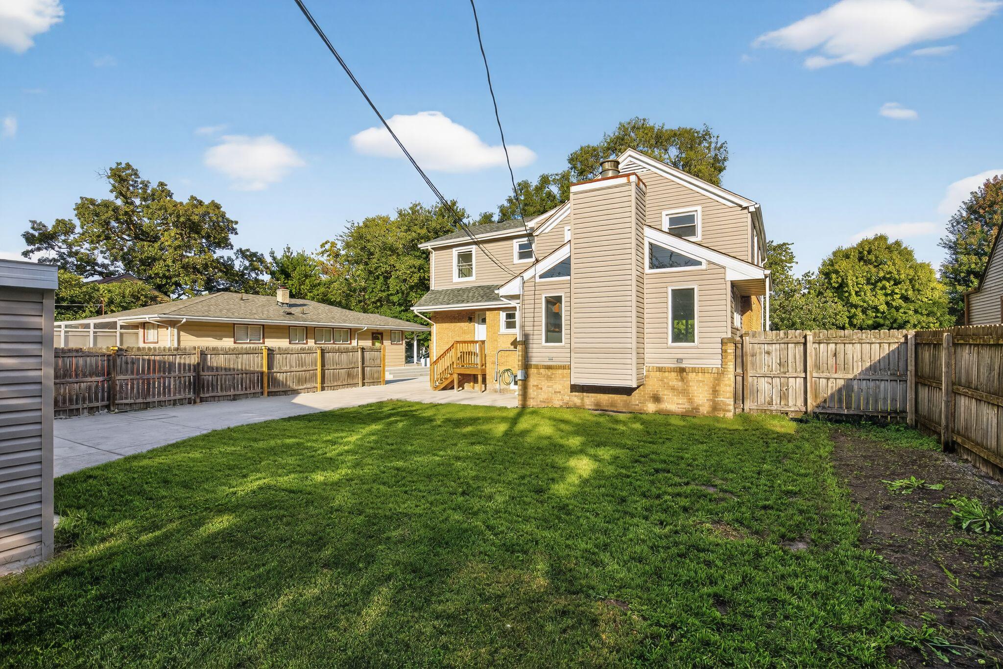 8318 Howard Avenue, Munster, IN 46321; Image #2