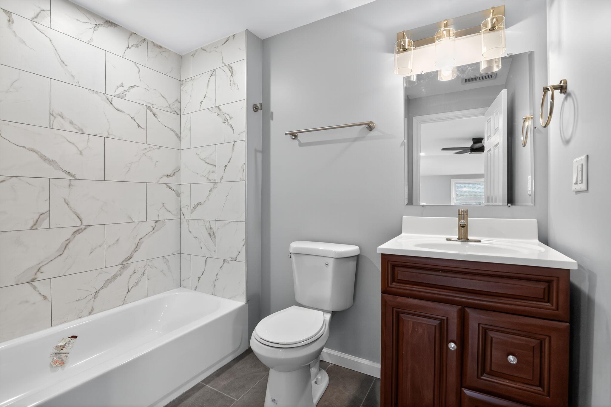 8318 Howard Avenue, Munster, IN 46321; Image #27
