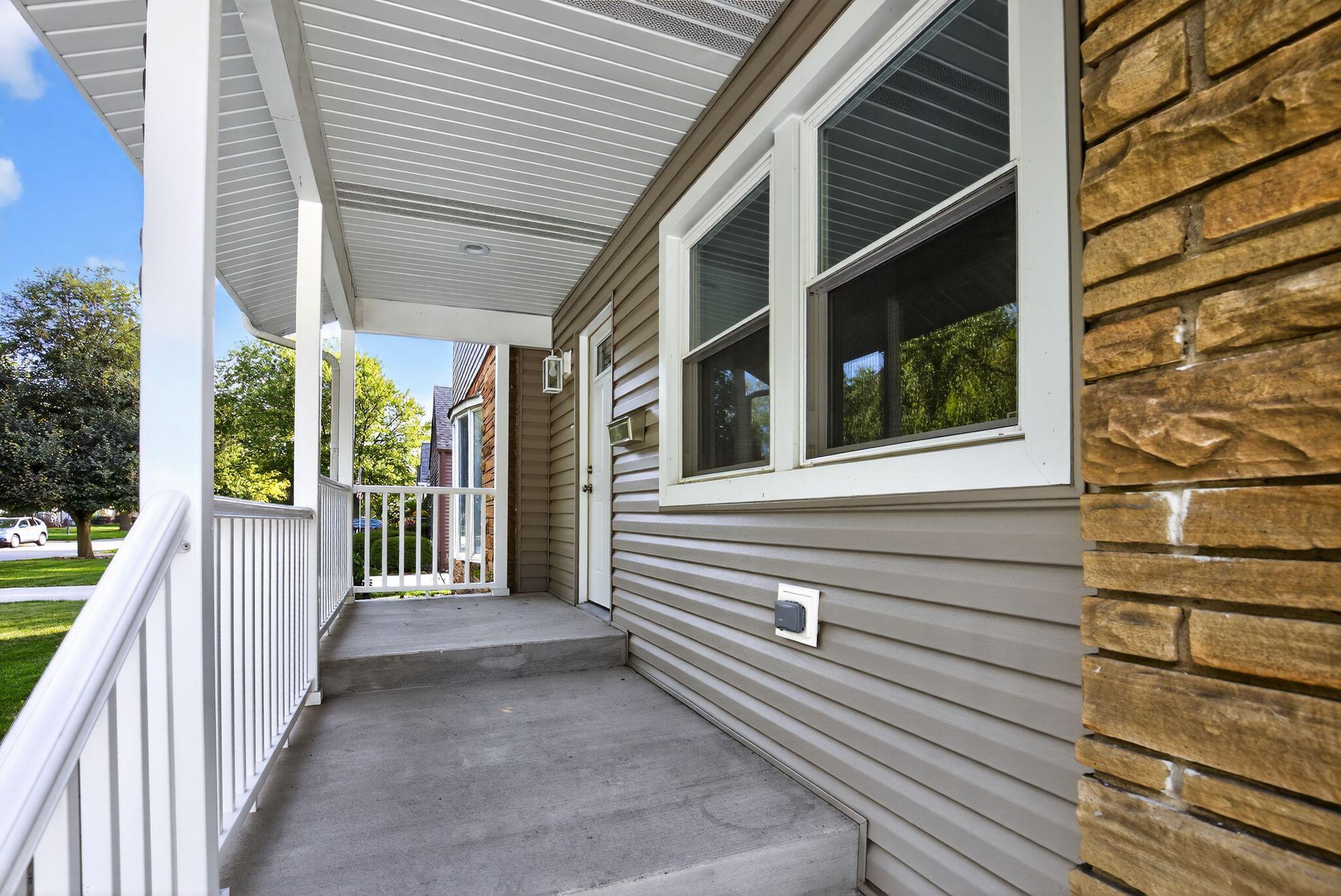 8318 Howard Avenue, Munster, IN 46321; Image #3